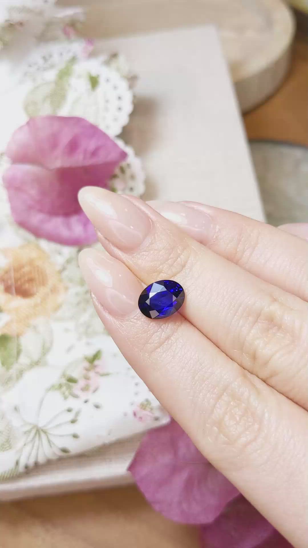 3.08 Ct. Blue Sapphire from Ceylon (Sri Lanka) Size Video
