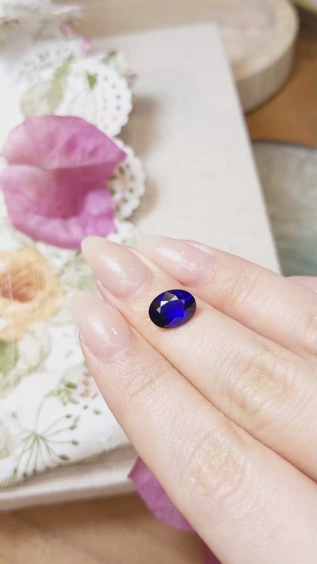 3.08 Ct. Blue Sapphire from Ceylon (Sri Lanka) Size Video
