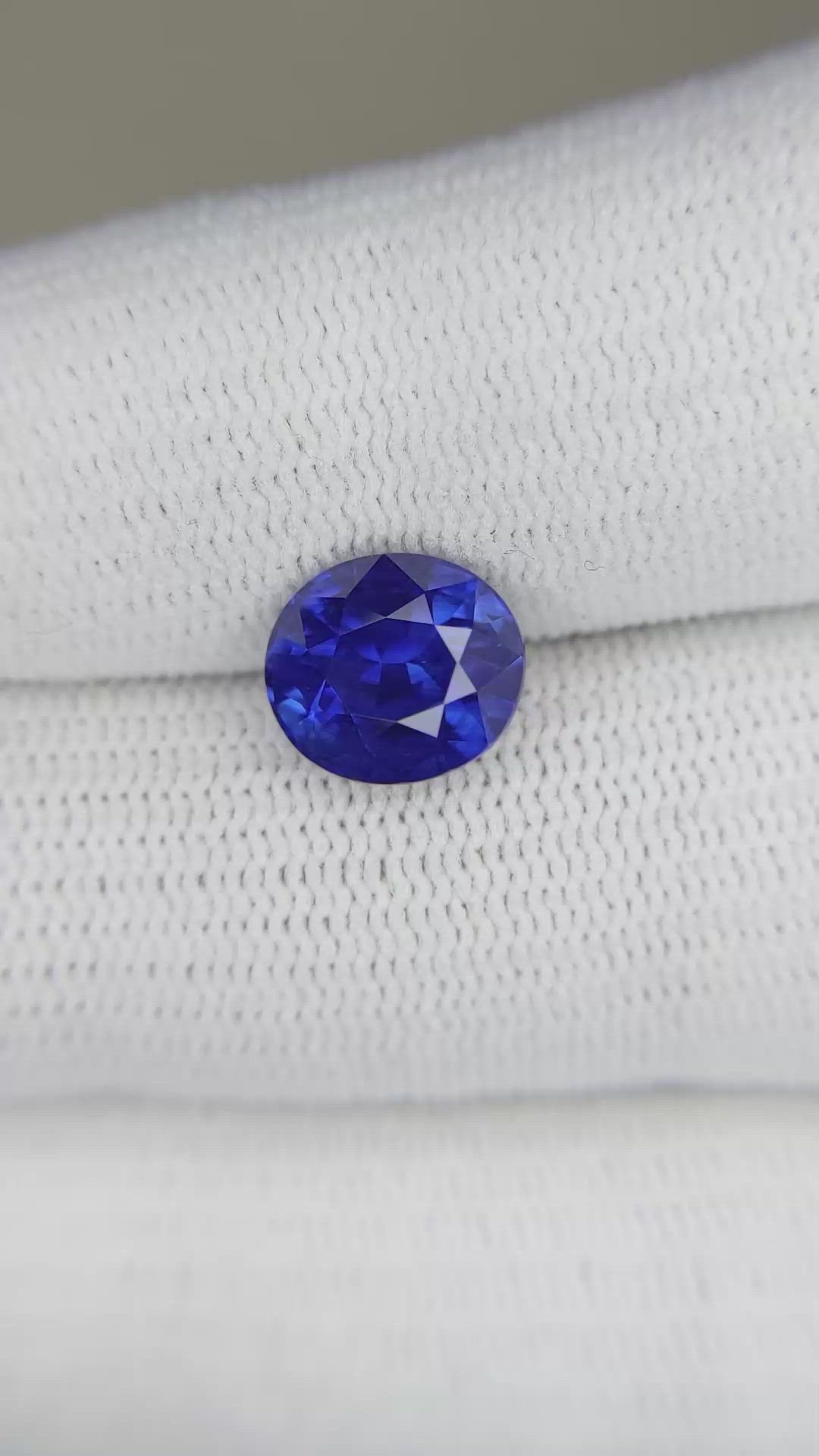 3.23 Ct. Blue Sapphire from Ceylon (Sri Lanka) Size Video