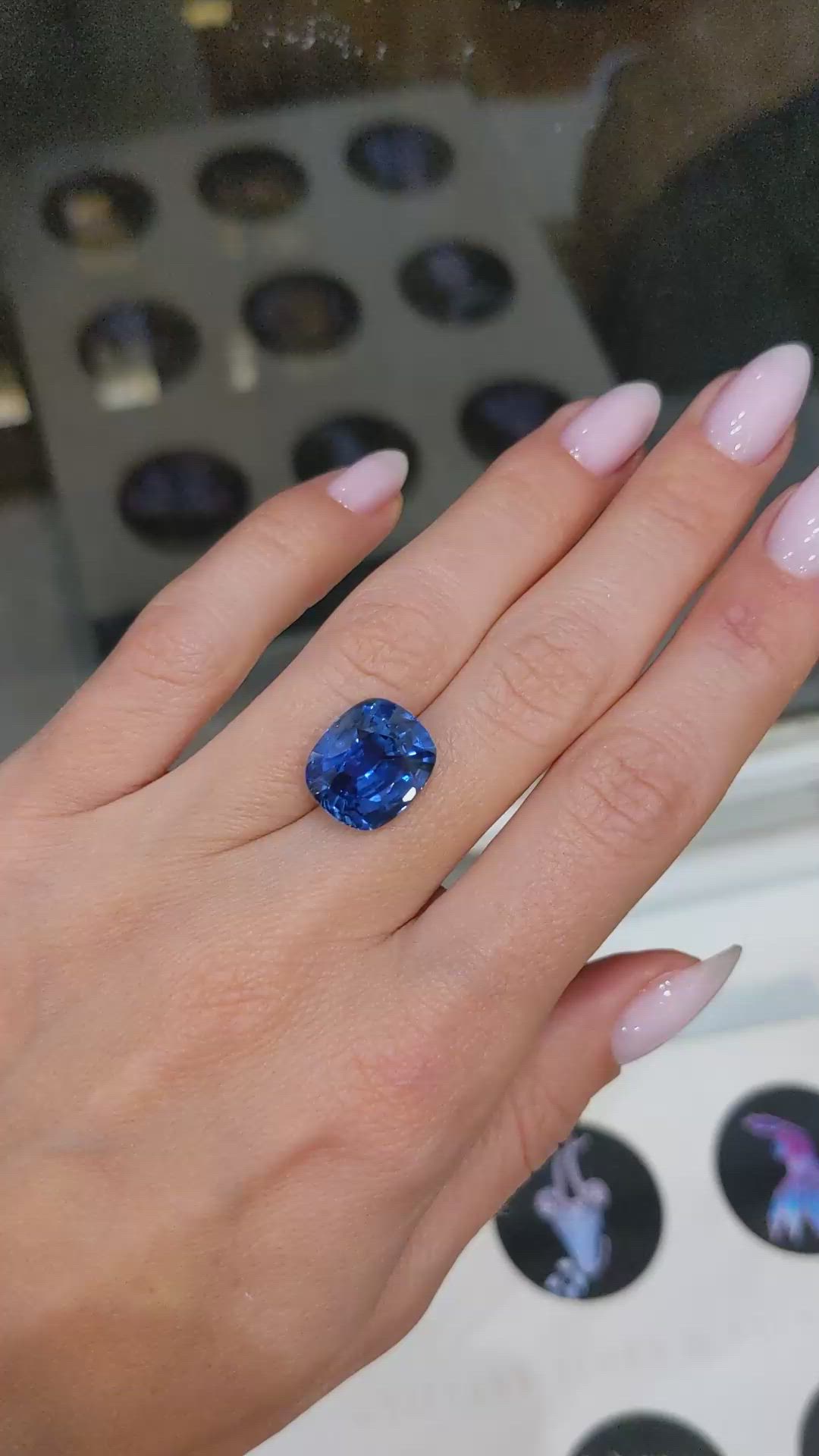 11.28 Ct. Blue Sapphire from Ceylon (Sri Lanka) Size Video