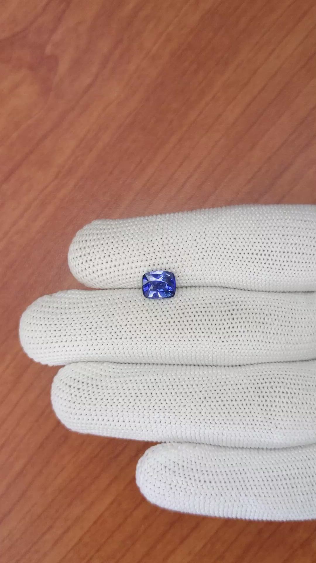 1.50 Ct. Blue Sapphire from Ceylon (Sri Lanka) Size Video