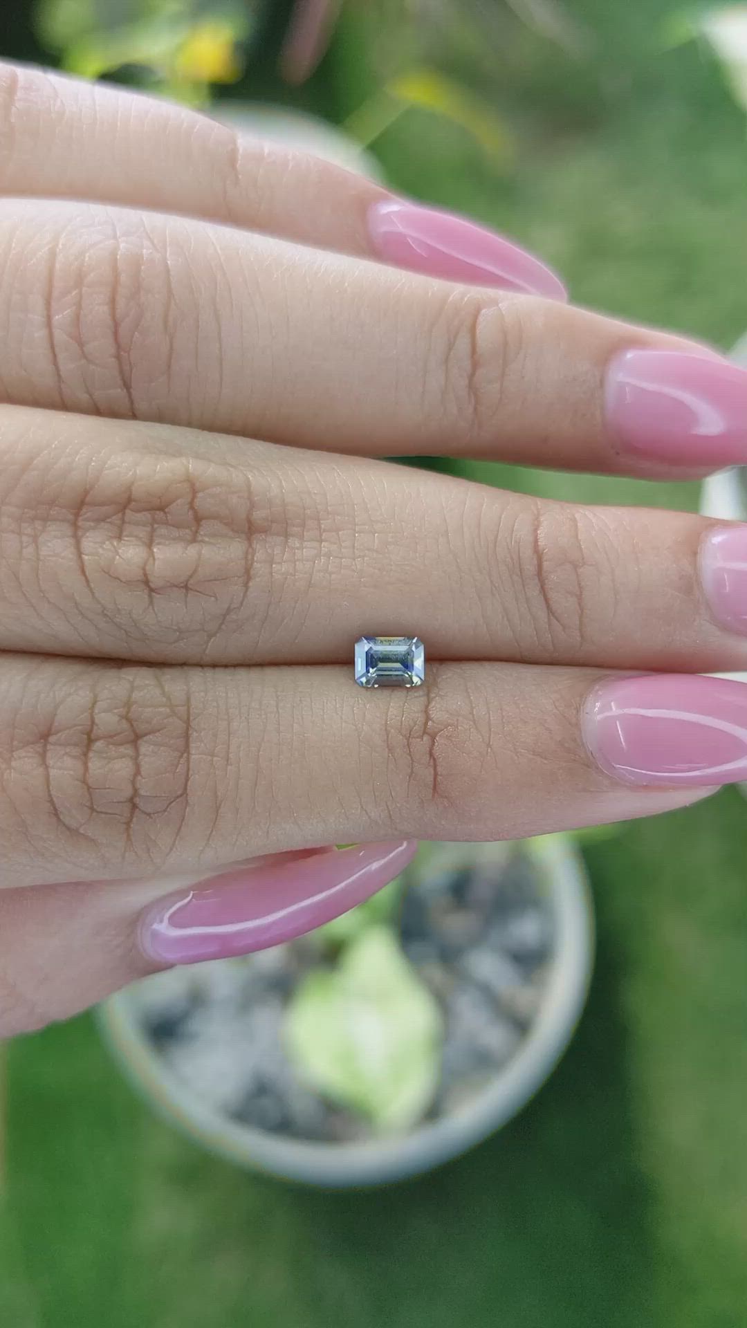 0.48 Ct. Bi Color Sapphire from Ceylon (Sri Lanka) Size Video