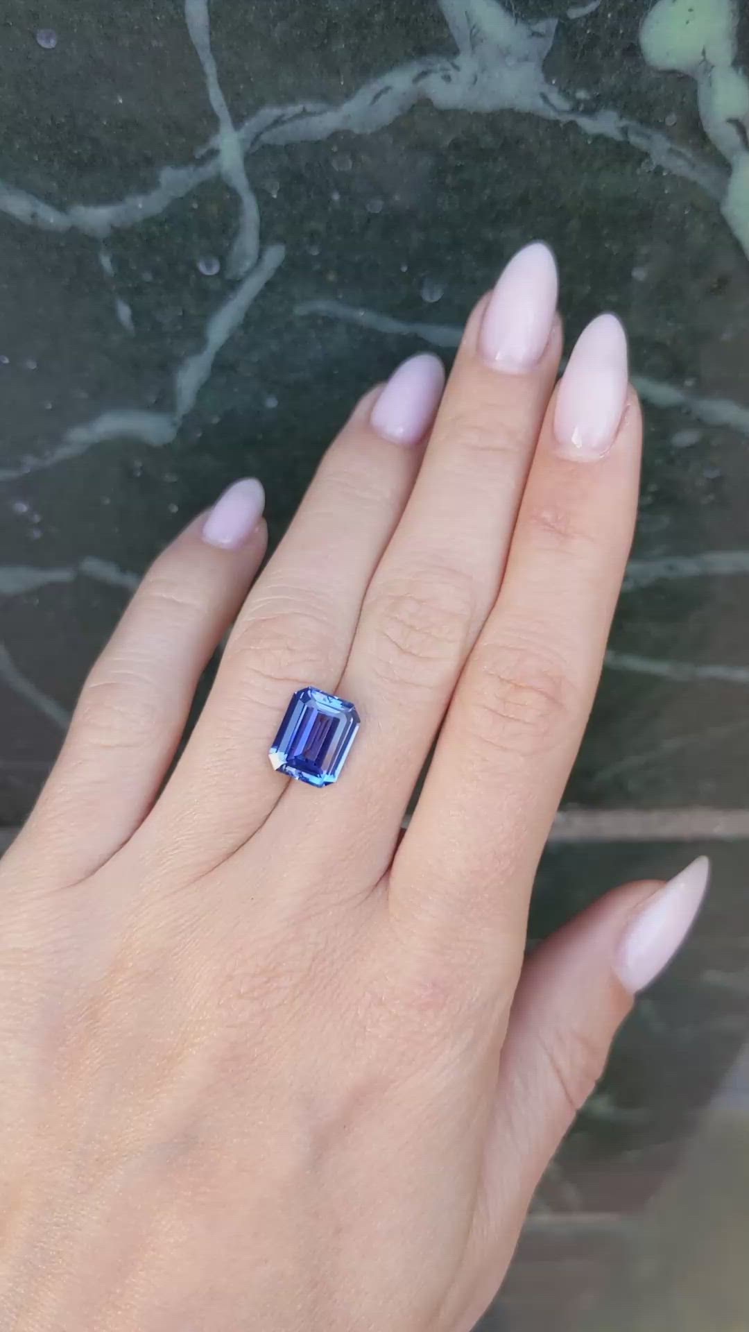 5.06 Ct. Blue Sapphire from Ceylon (Sri Lanka) Size Video