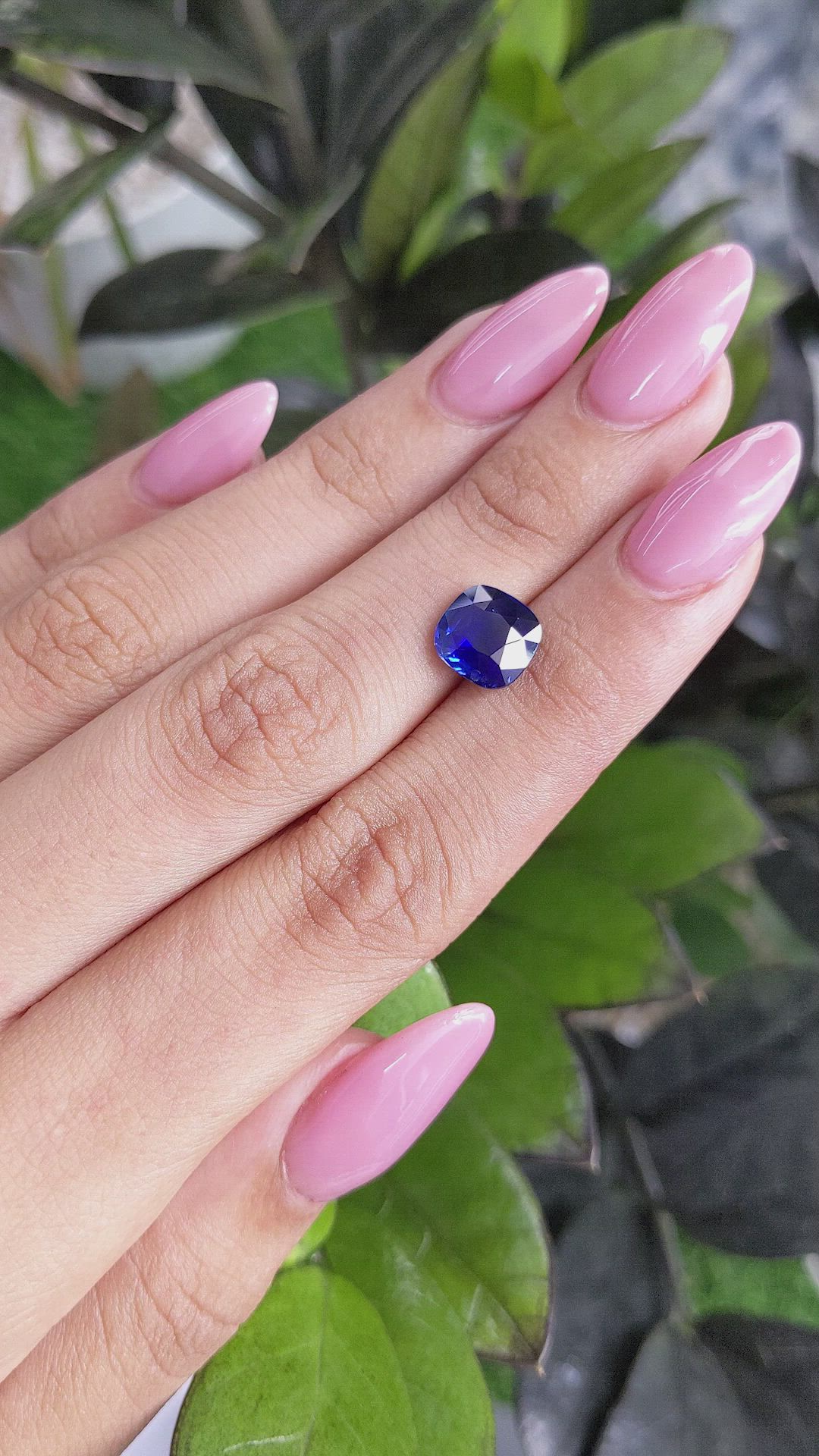 3.06 Ct. Blue Sapphire from Ceylon (Sri Lanka) Size Video