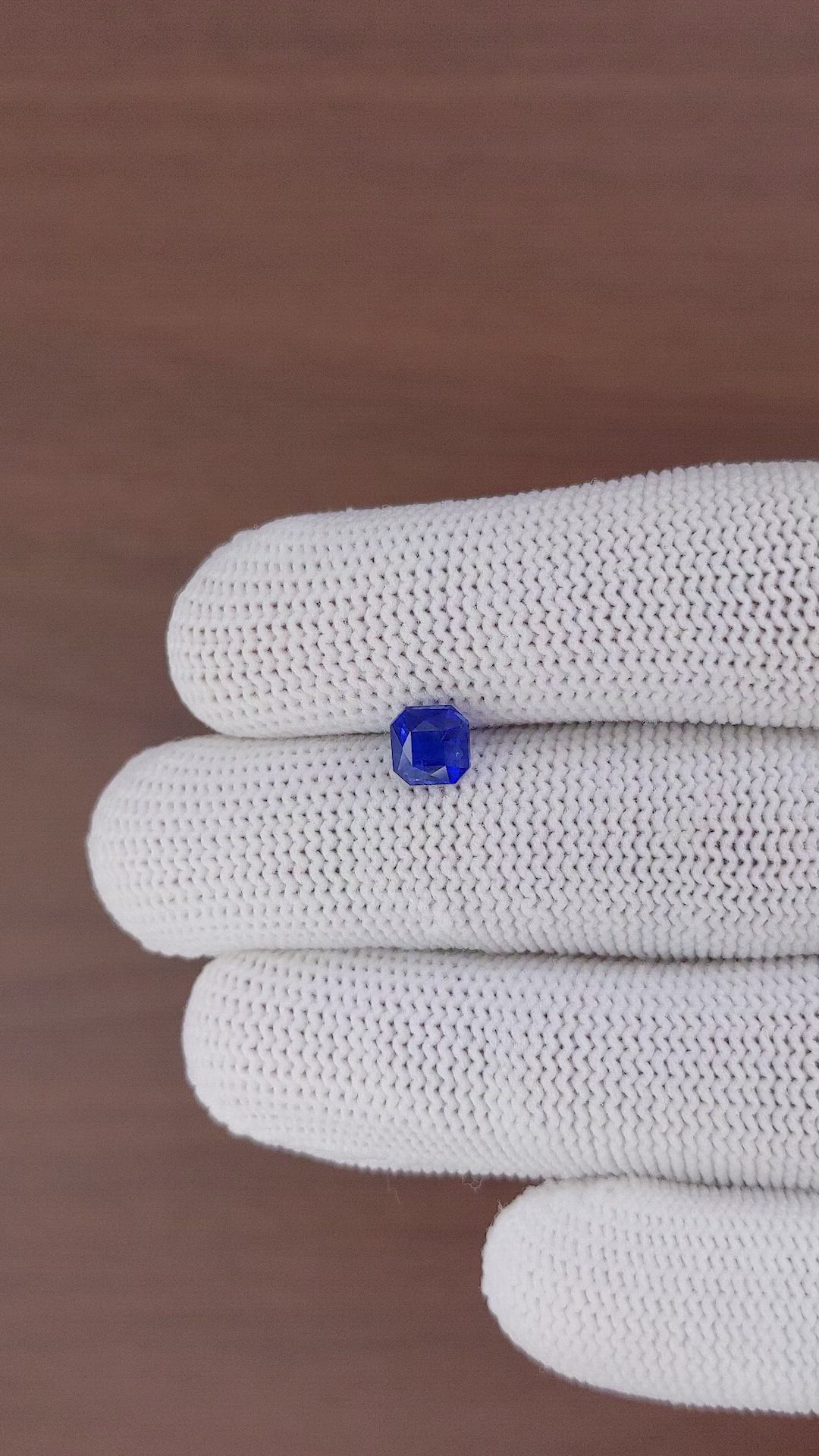 1.39 Ct. Blue Sapphire from Ceylon (Sri Lanka) Size Video