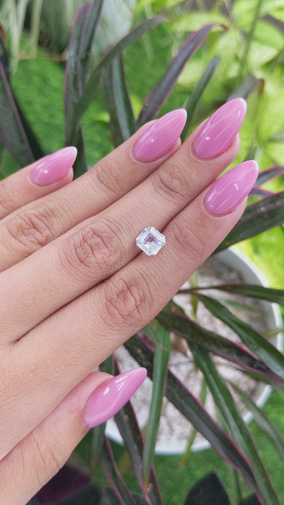 2.52 Ct. White Sapphire from Ceylon (Sri Lanka) Size Video
