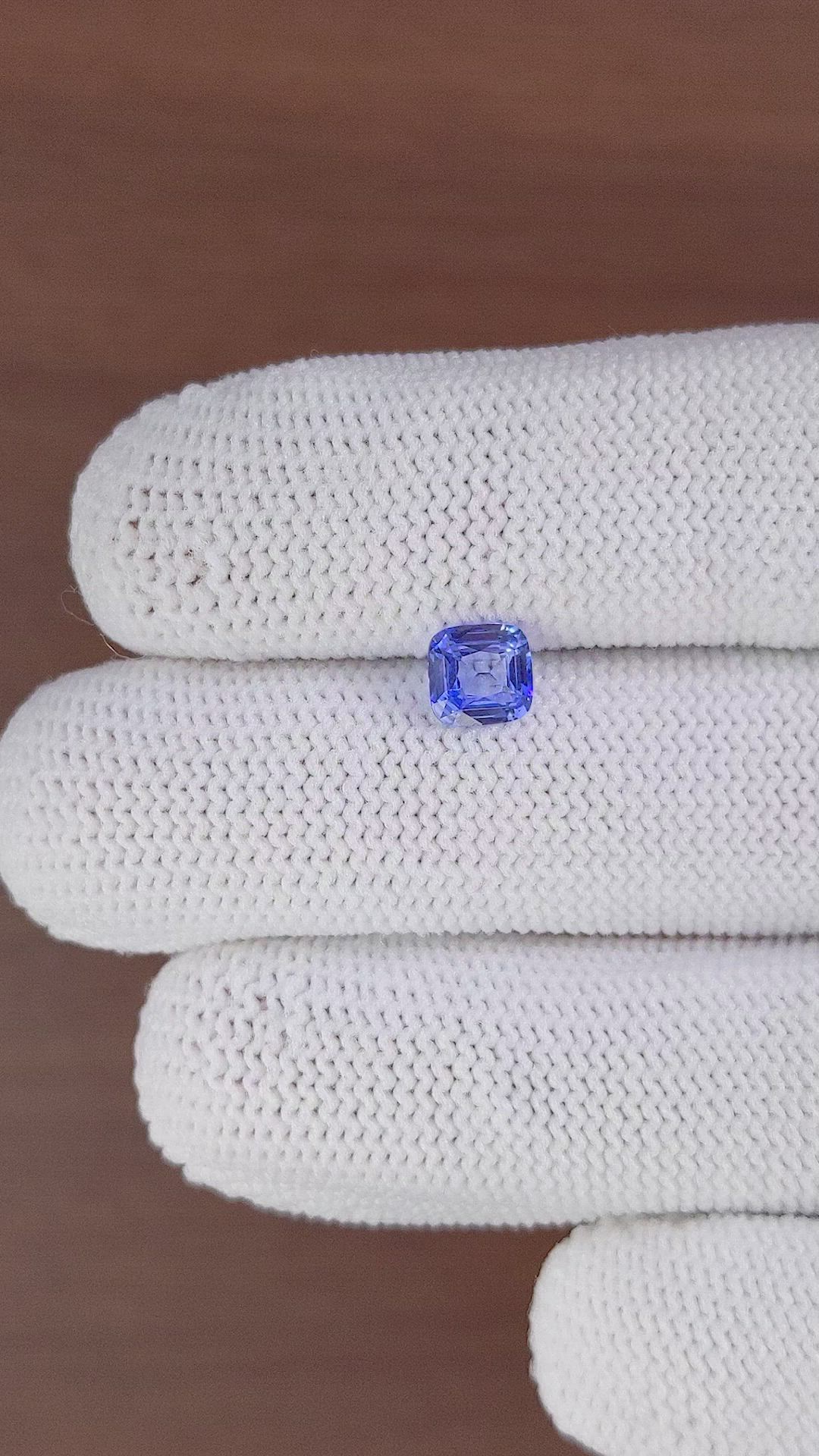 1.04 Ct. Blue Sapphire from Ceylon (Sri Lanka) Size Video