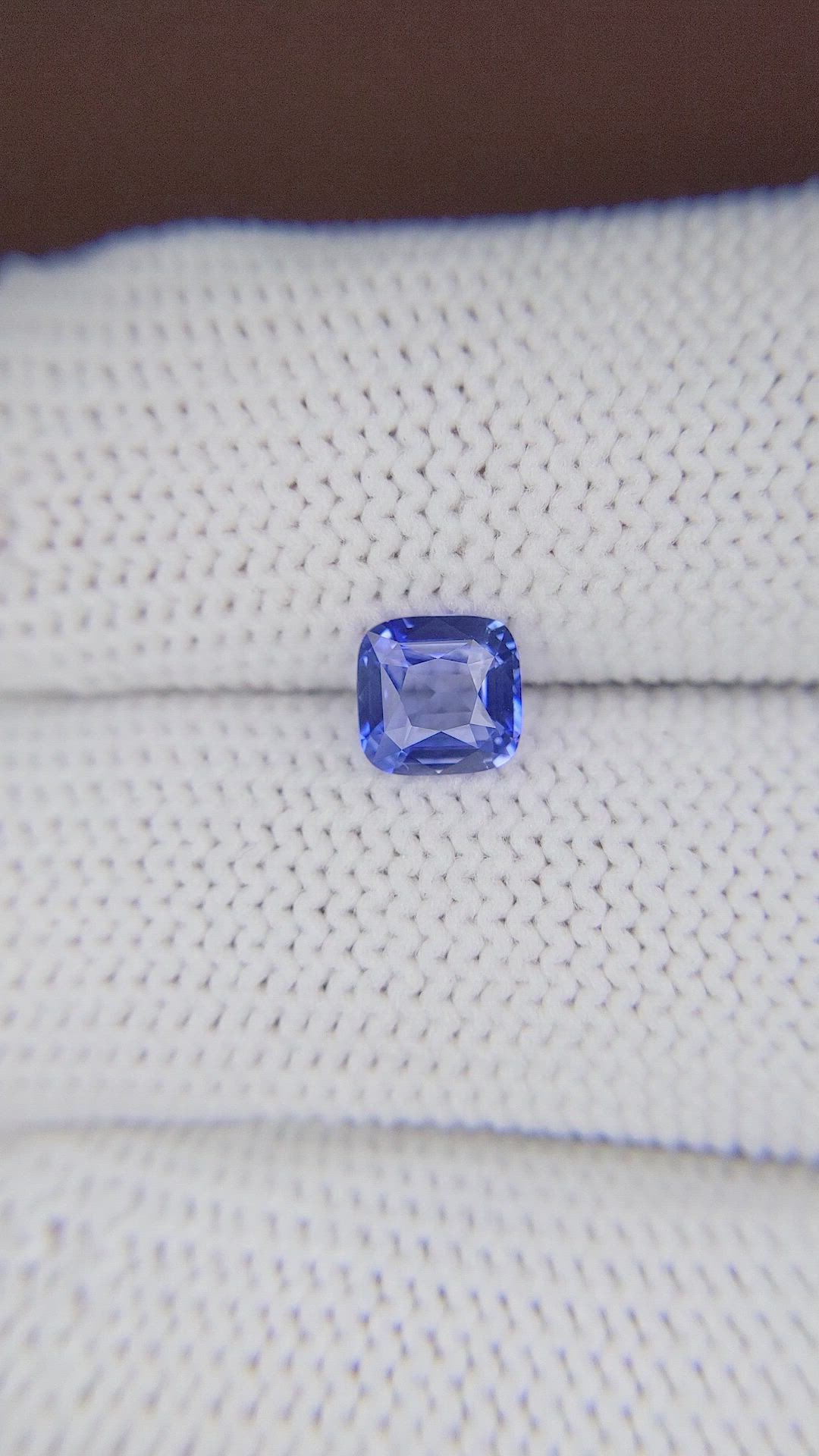 1.04 Ct. Blue Sapphire from Ceylon (Sri Lanka) Size Video