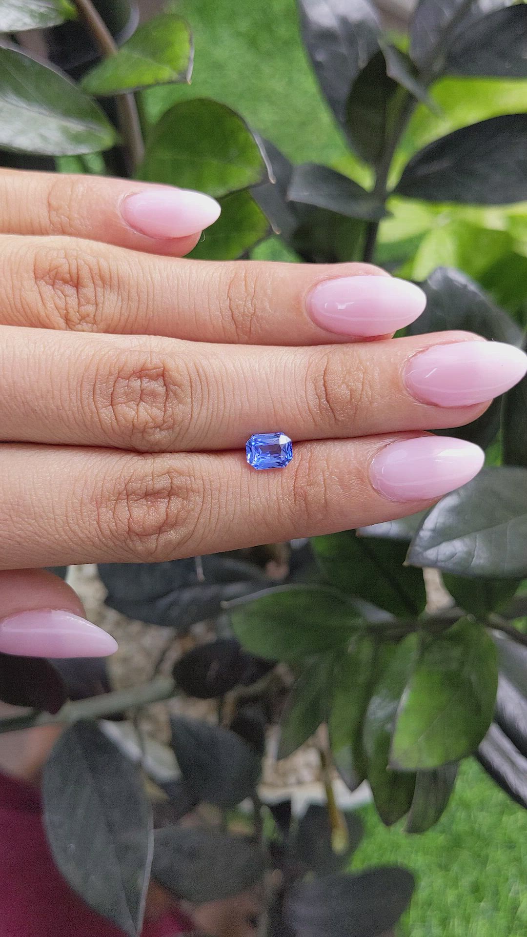 1.30 Ct. Blue Sapphire from Ceylon (Sri Lanka) Size Video