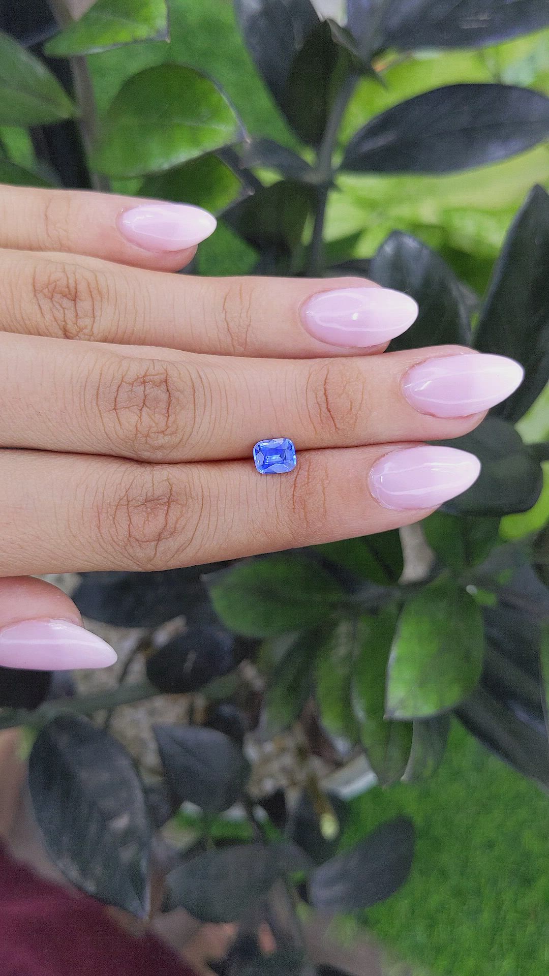 1.04 Ct. Blue Sapphire from Ceylon (Sri Lanka) Size Video
