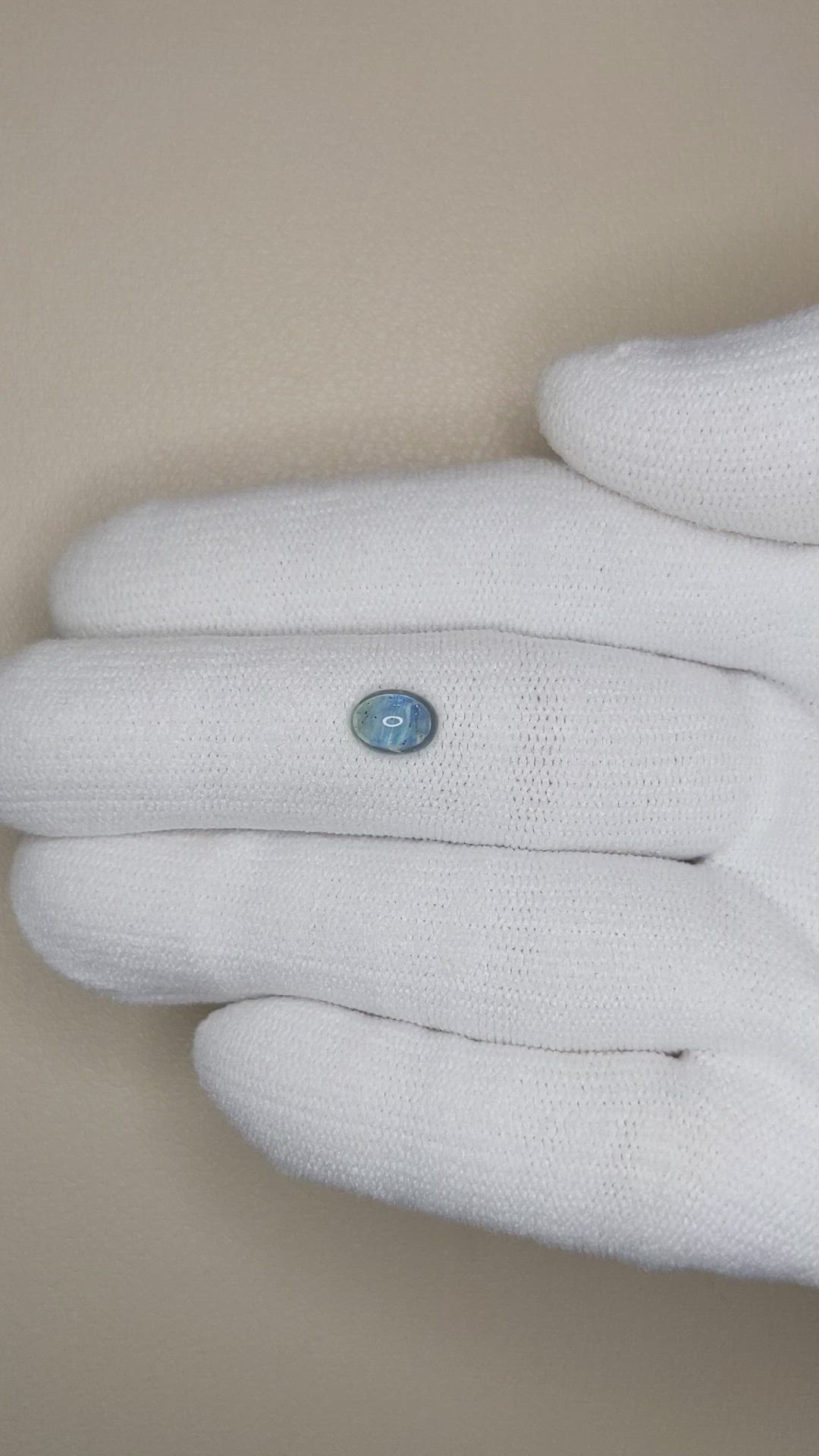 0.99 Ct. Greyish Blue Cabochon Sapphire from Montana Size Video