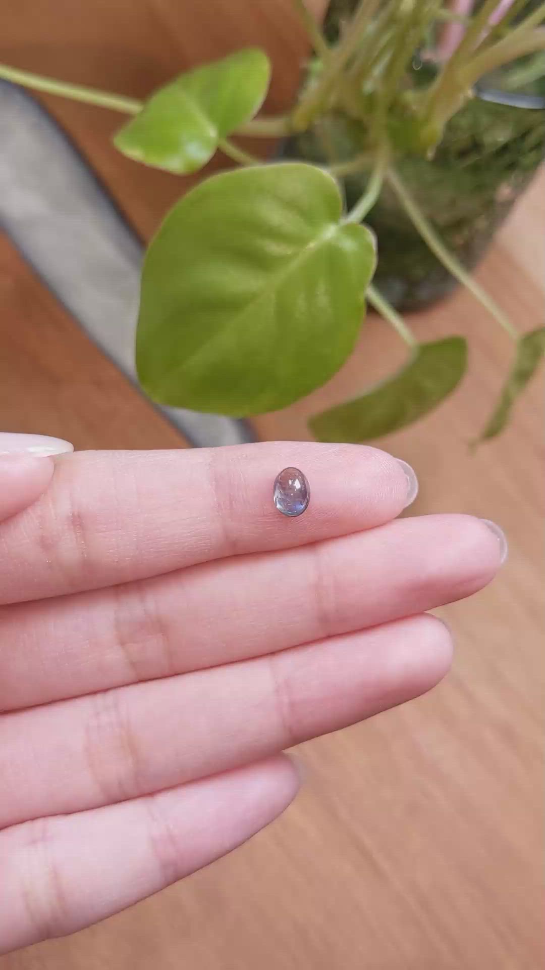 0.99 Ct. Greyish Blue Cabochon Sapphire from Montana Size Video