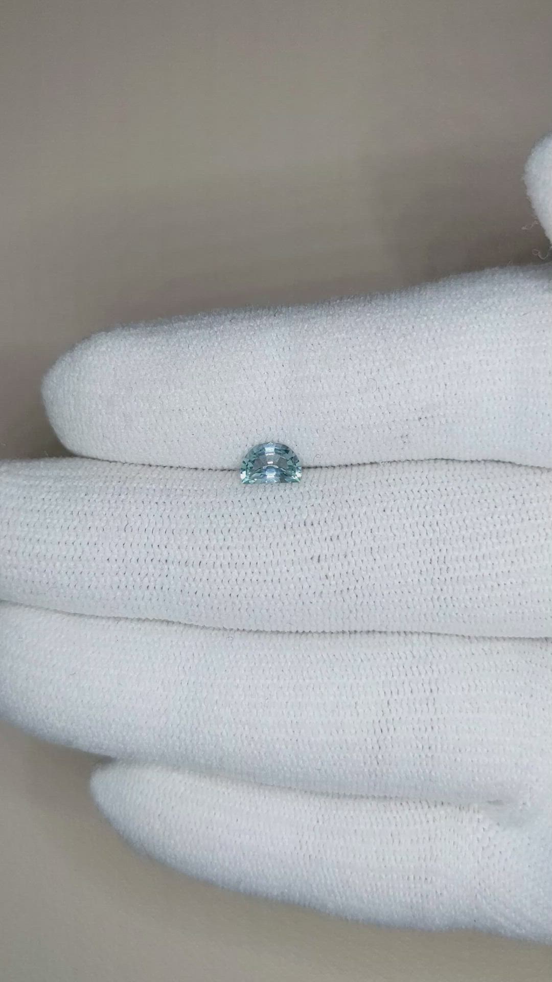 0.50 Ct. Greenish Blue Sapphire from Montana Size Video