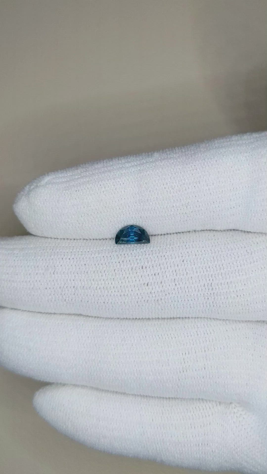 0.60 Ct. Blue Sapphire from Montana Size Video