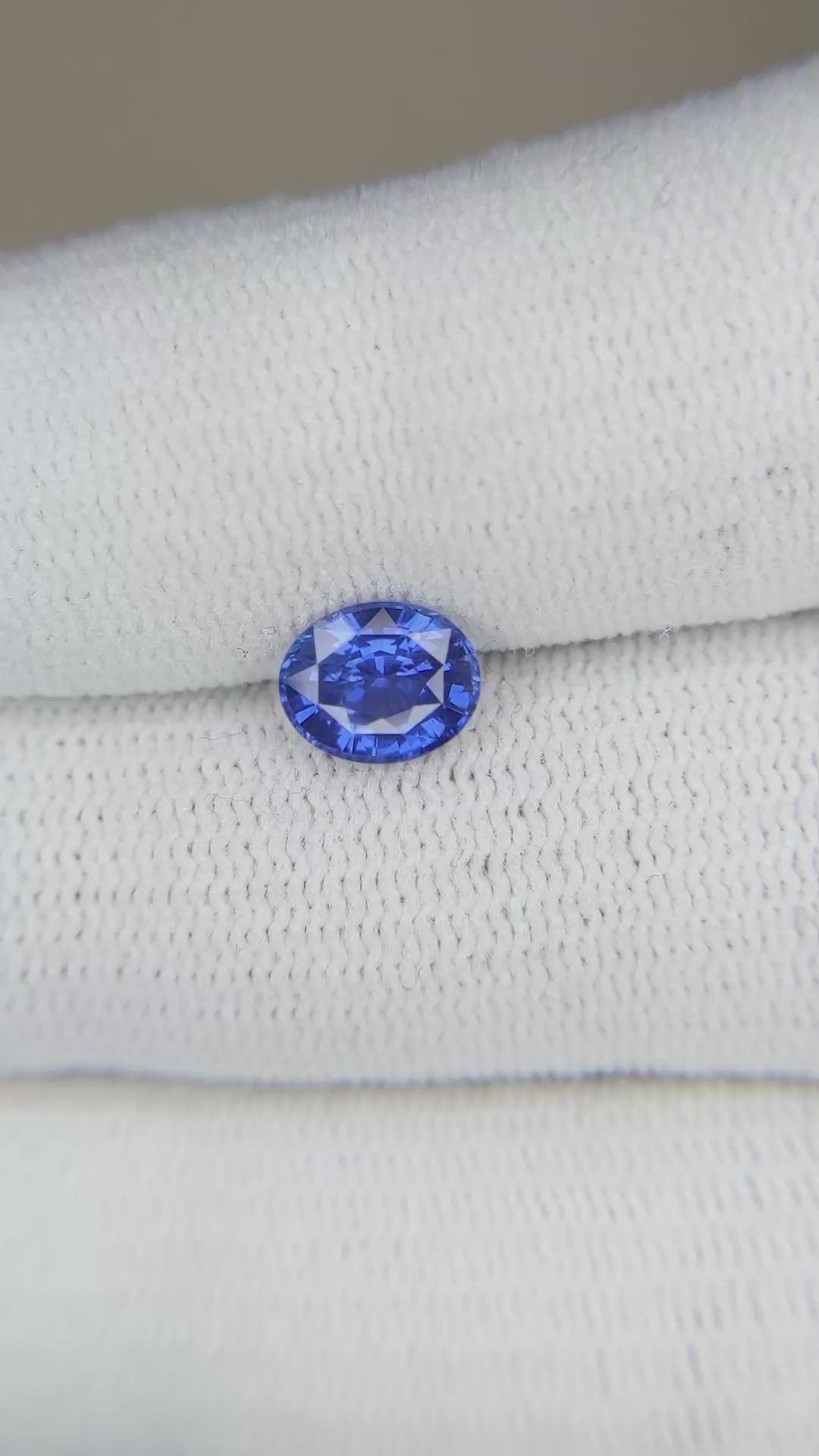 1.29 Ct. Blue Sapphire from Ceylon (Sri Lanka) Size Video