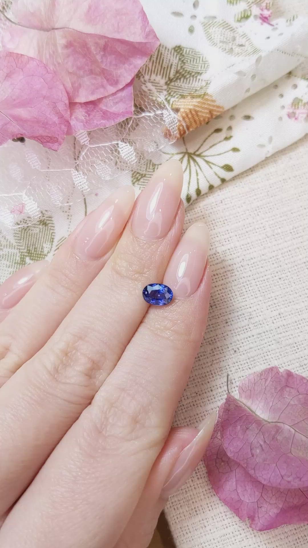 1.10 Ct. Blue Sapphire from Ceylon (Sri Lanka) Size Video