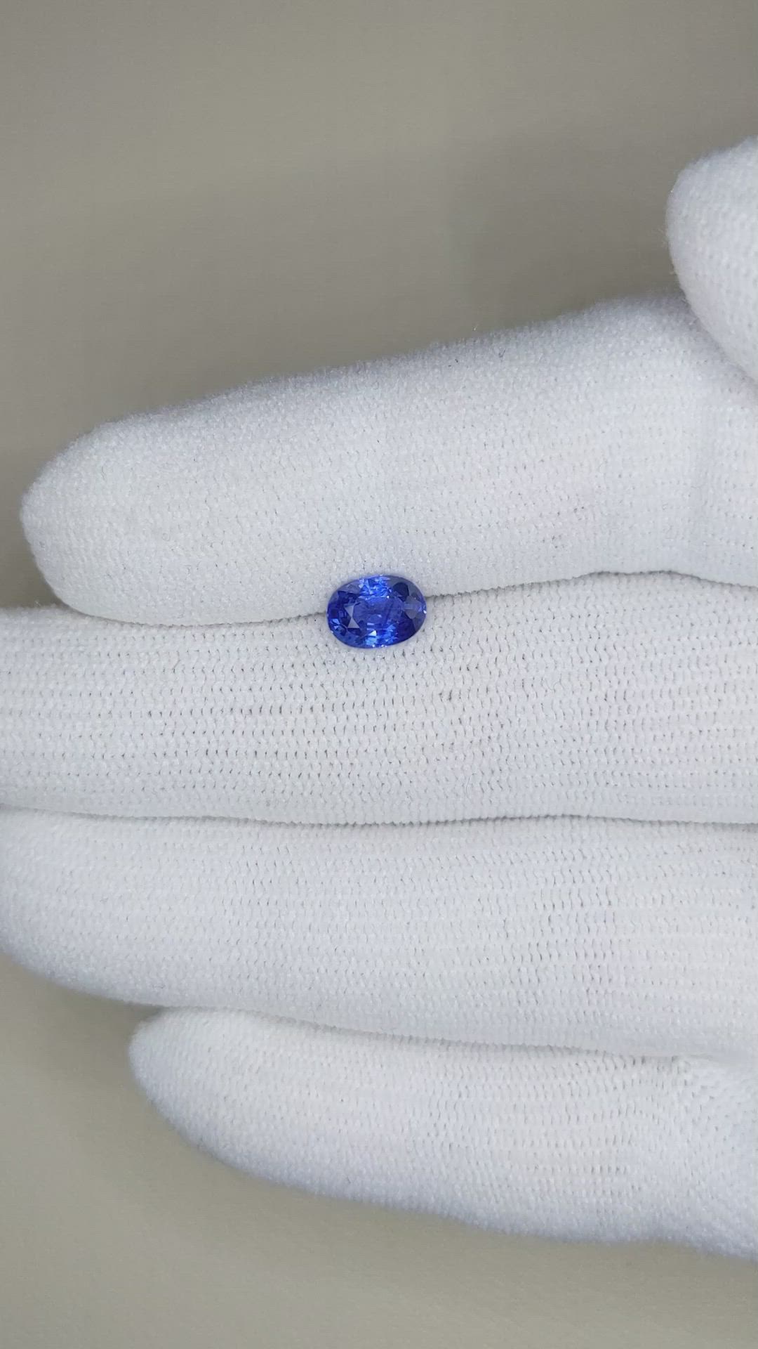 1.10 Ct. Blue Sapphire from Ceylon (Sri Lanka) Size Video
