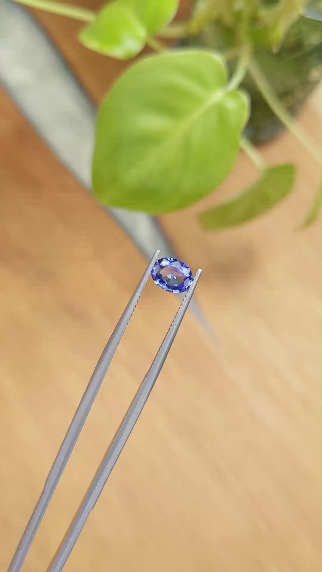 1.01 Ct. Blue Sapphire from Ceylon (Sri Lanka) Size Video
