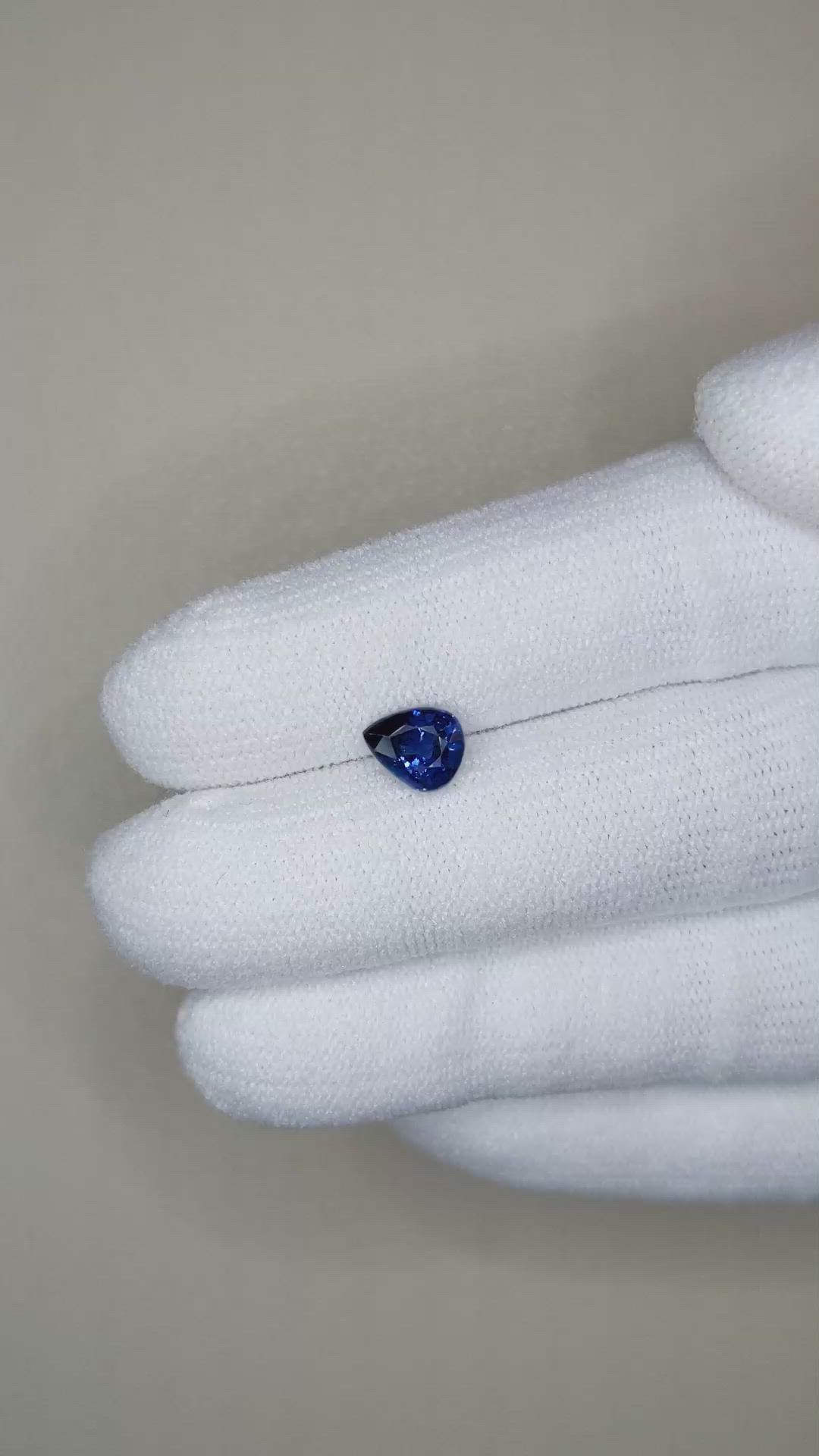 0.99 Ct. Blue Sapphire from Ceylon (Sri Lanka) Size Video