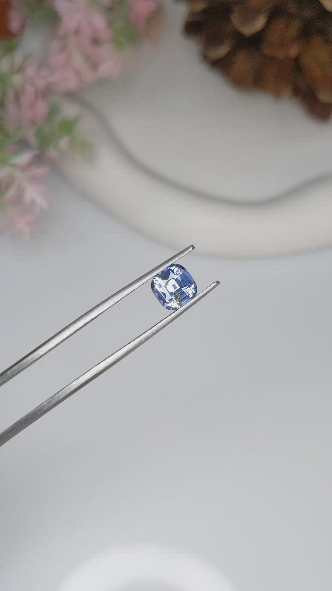1.47 Ct. Bi Color / Parti Sapphire from Ceylon (Sri Lanka) Size Video
