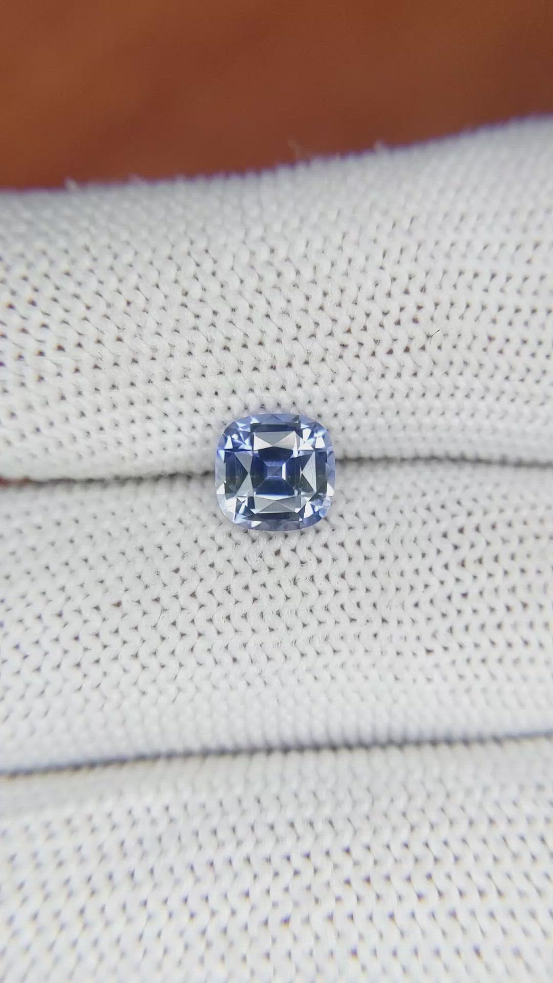1.47 Ct. Bi Color / Parti Sapphire from Ceylon (Sri Lanka) Size Video