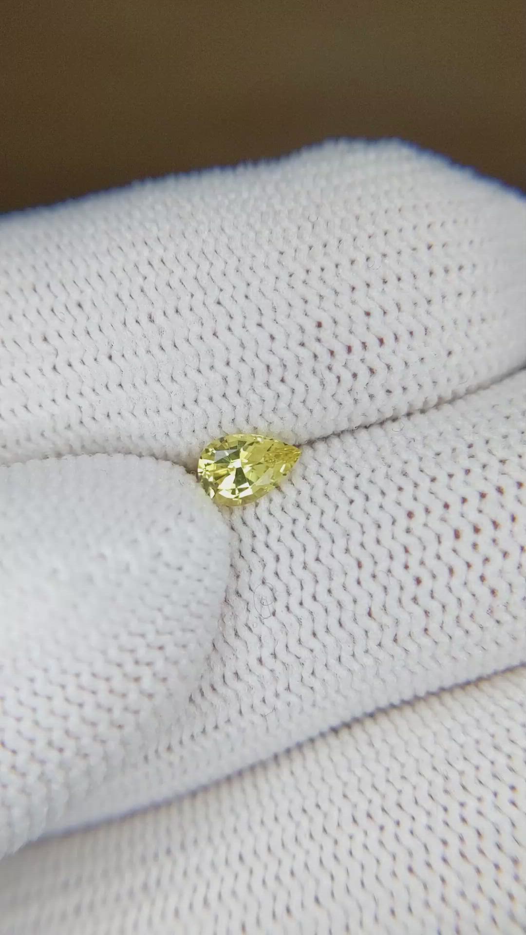 0.46 Ct. Greenish Yellow Sapphire from Ceylon (Sri Lanka) Size Video