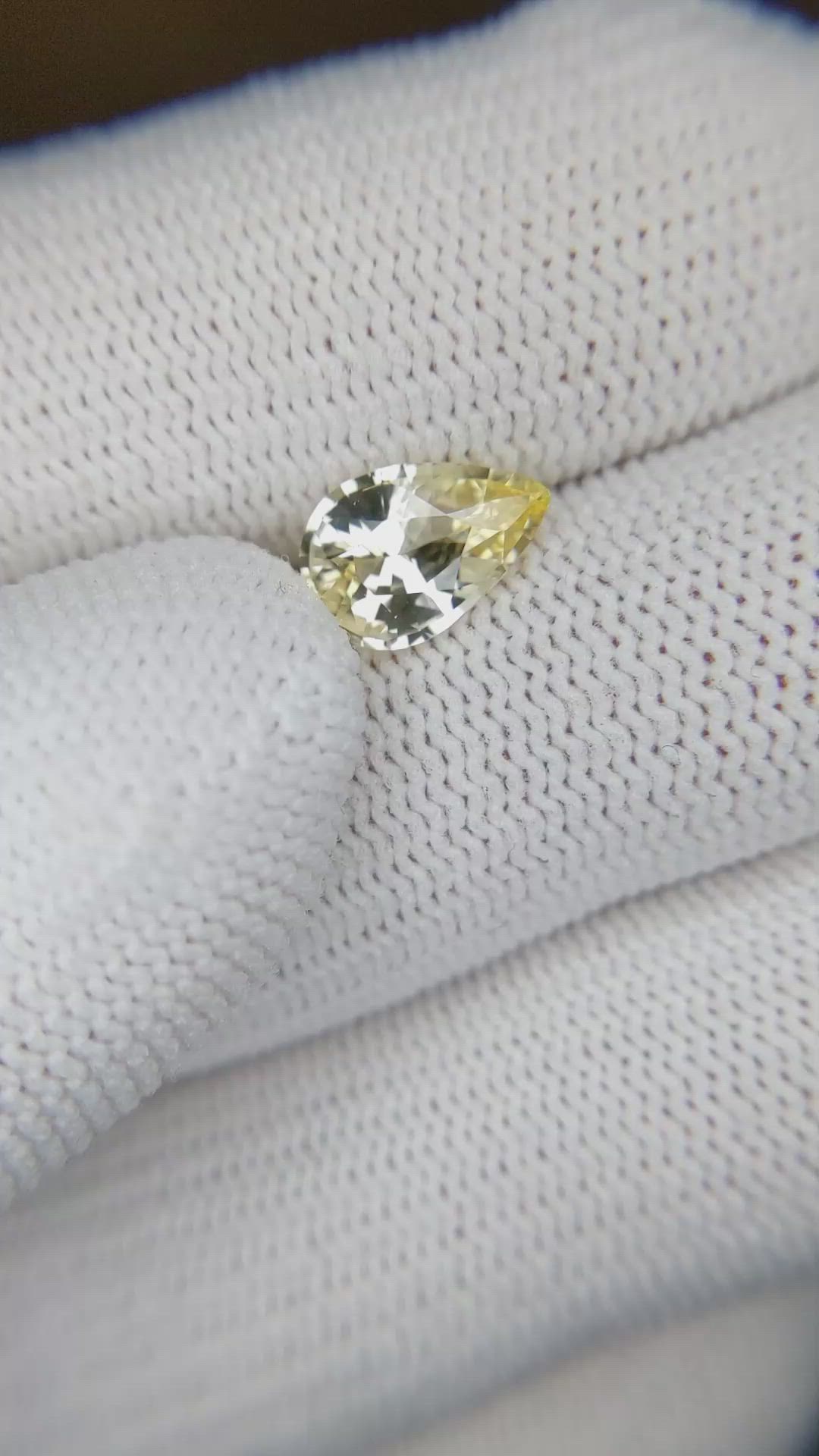 1.62 Ct. Yellow Sapphire from Ceylon (Sri Lanka) Size Video