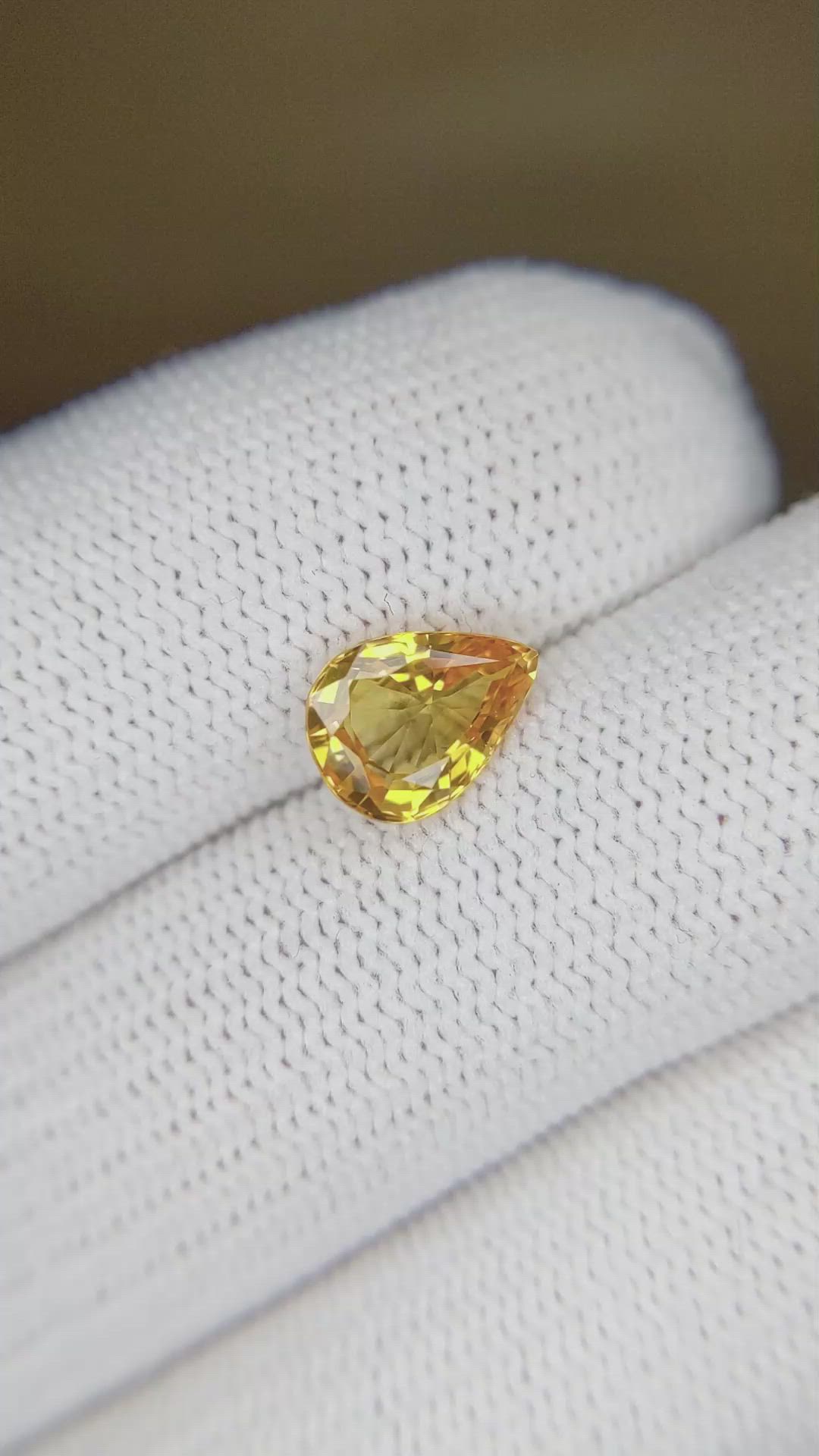 1.76 Ct. Yellow Sapphire from Ceylon (Sri Lanka) Size Video