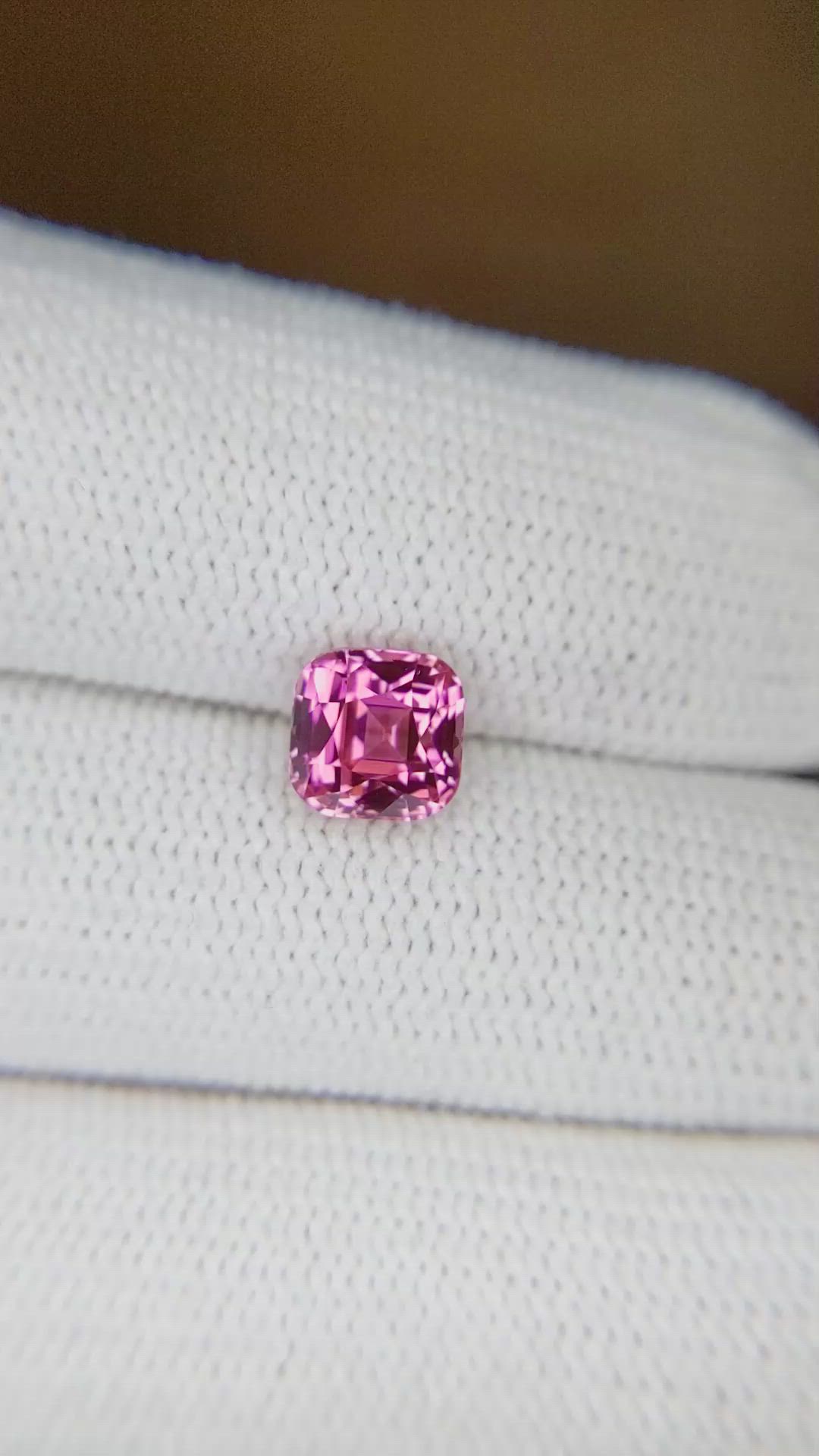 2.06 Ct. Pink Sapphire from Ceylon (Sri Lanka) Size Video
