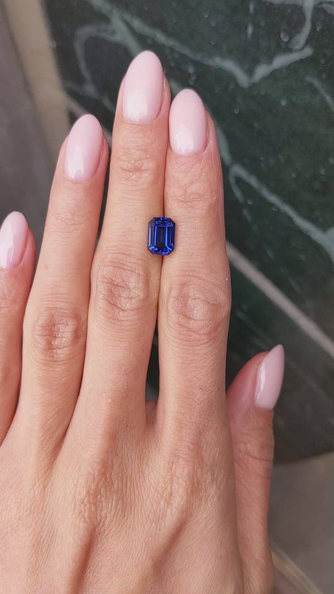 2.93 Ct. Blue Sapphire from Ceylon (Sri Lanka) Size Video