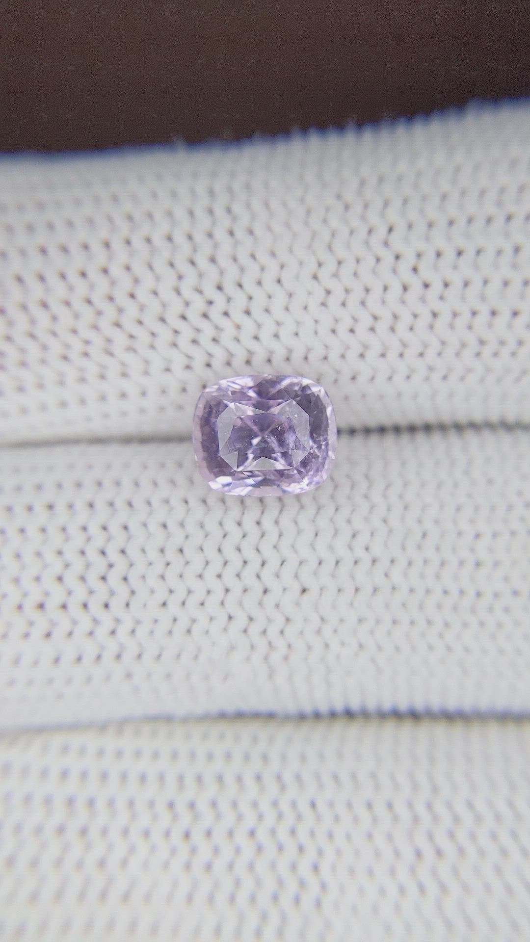 3.23 Ct. Purple Sapphire from Ceylon (Sri Lanka) Size Video