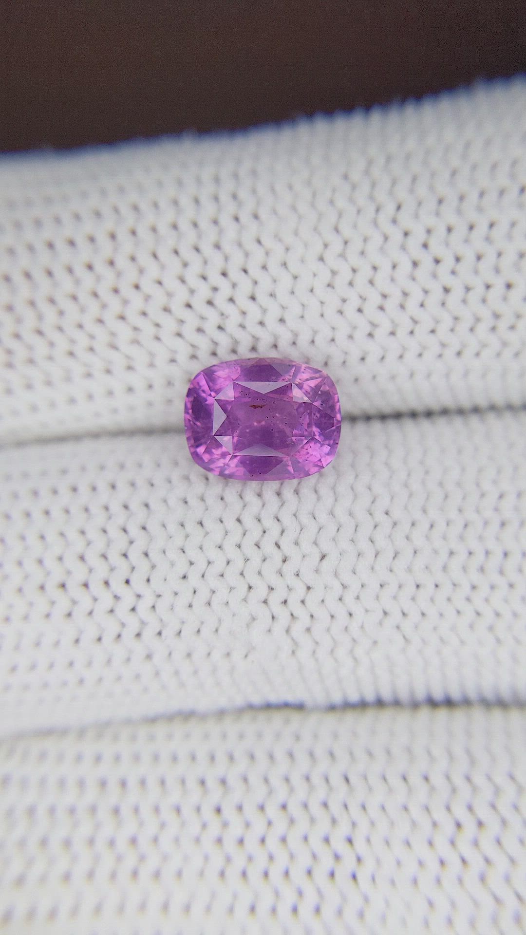 3.15 Ct. Pinkish Purple Sapphire from Ceylon (Sri Lanka) Size Video