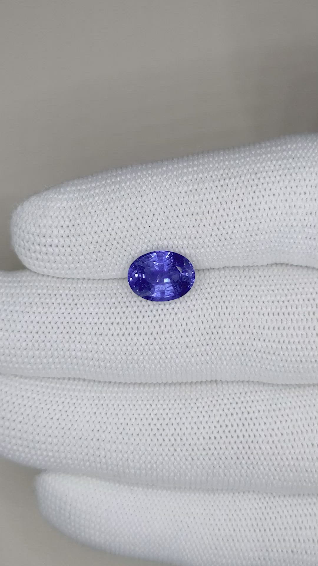 3.96 Ct. Blue Sapphire from Ceylon (Sri Lanka) Size Video