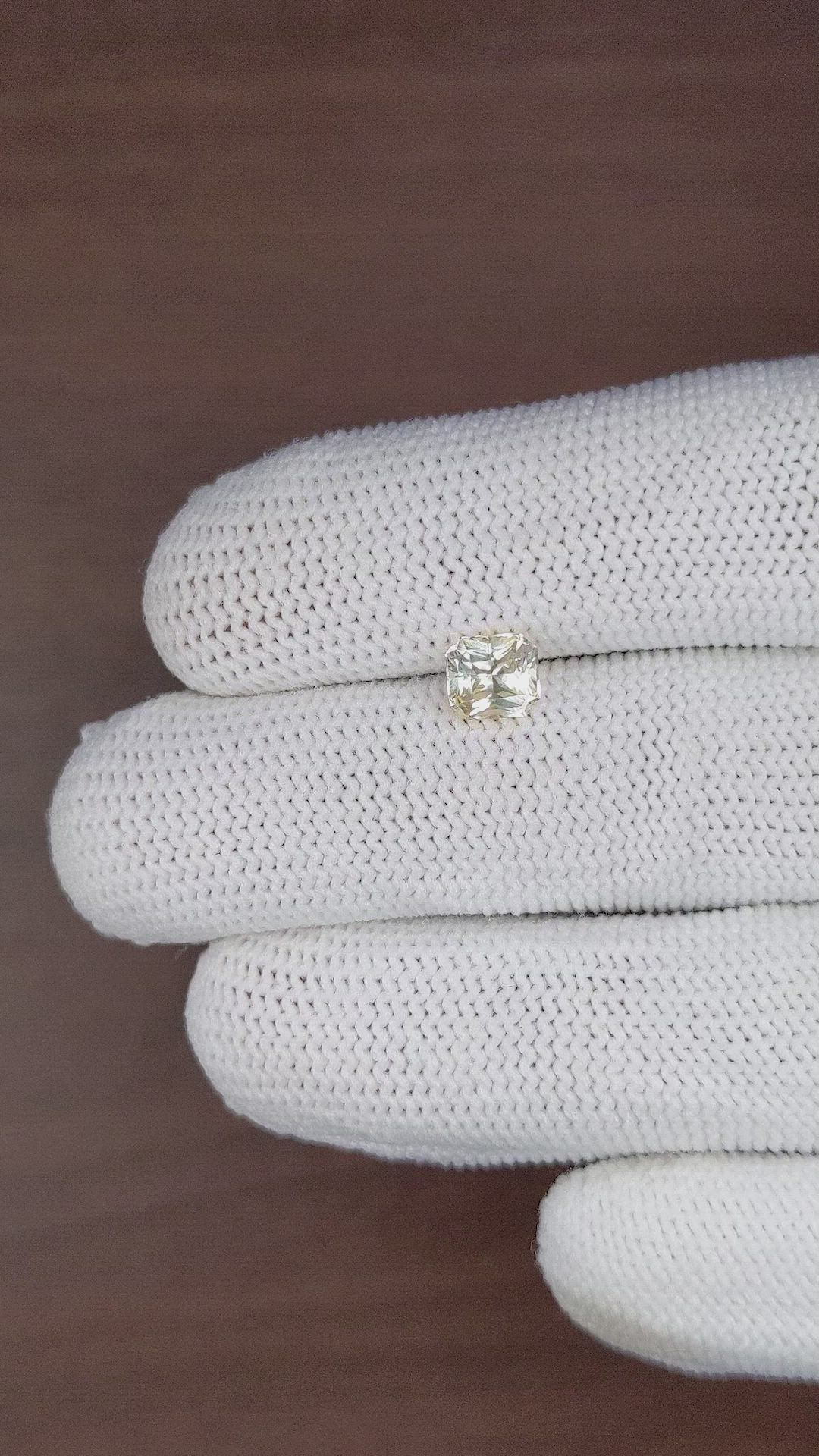 1.39 Ct. Yellow Sapphire from Ceylon (Sri Lanka) Size Video