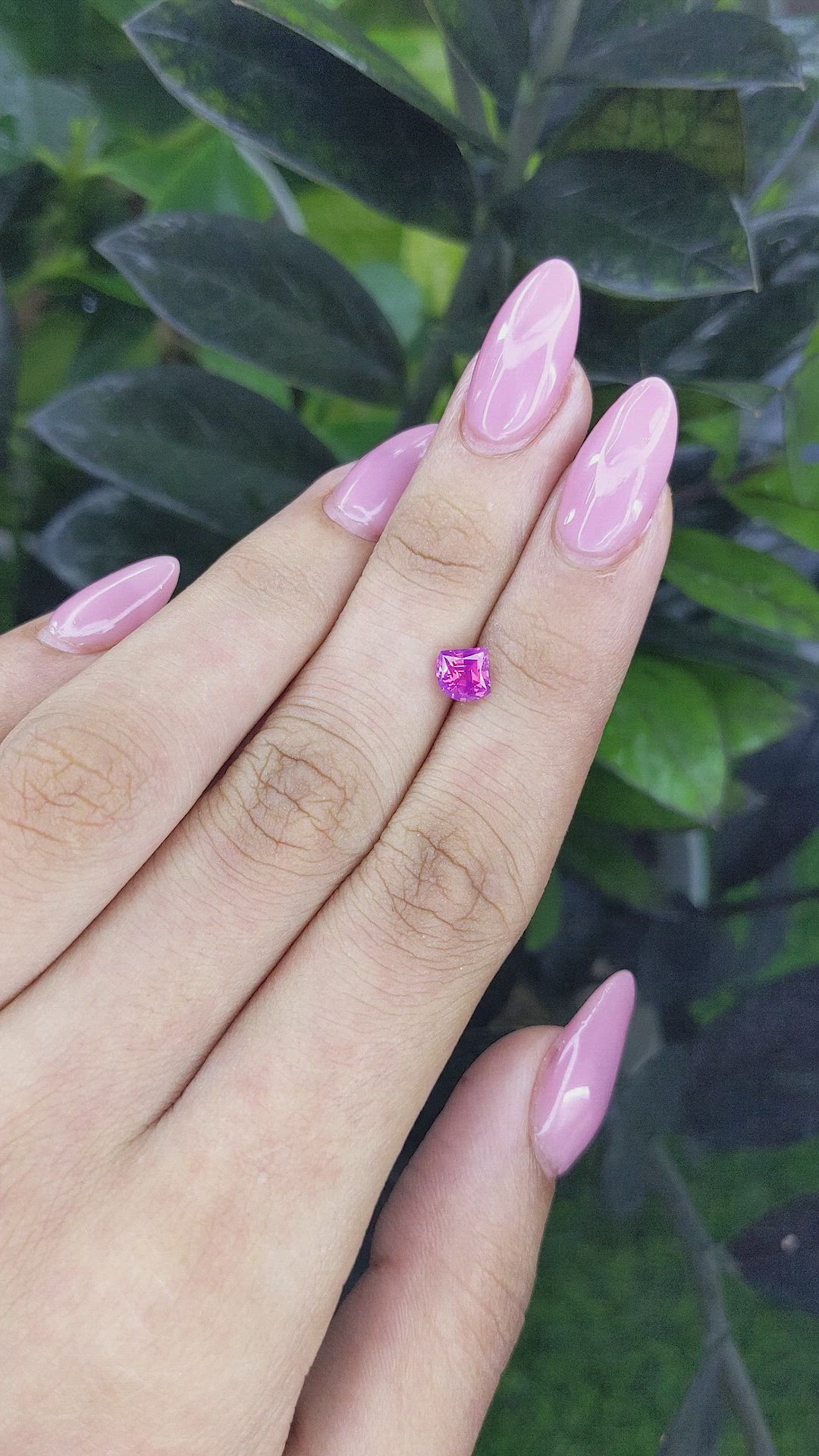 1.15 Ct. Purplish Pink Sapphire from Ceylon (Sri Lanka) Size Video