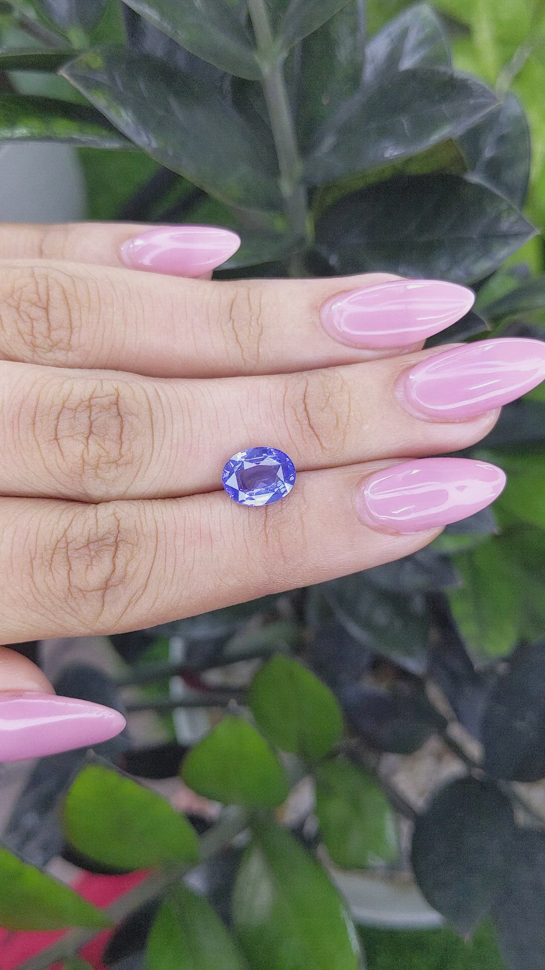 2.65 Ct. Color Change Sapphire from Ceylon (Sri Lanka) Size Video