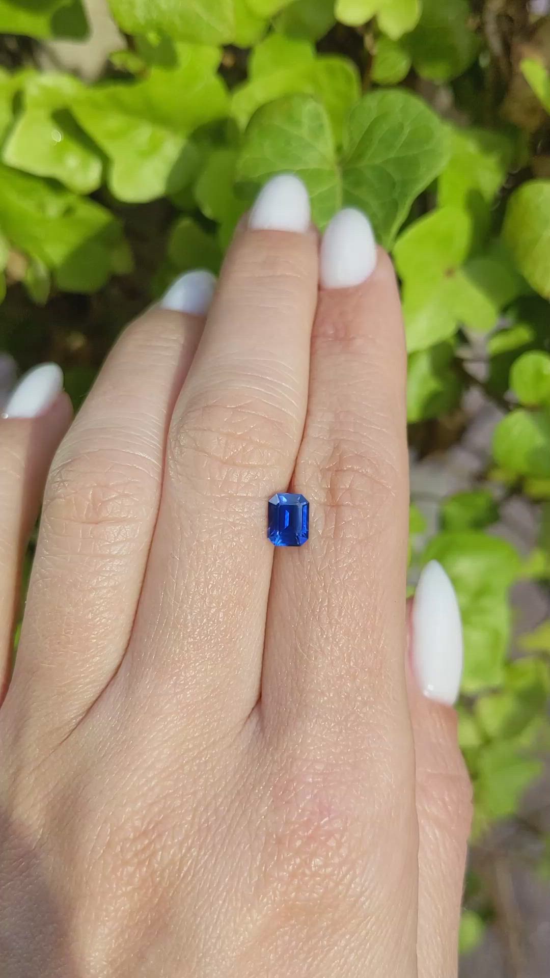 1.06 Ct. Blue Sapphire from Ceylon (Sri Lanka) Size Video