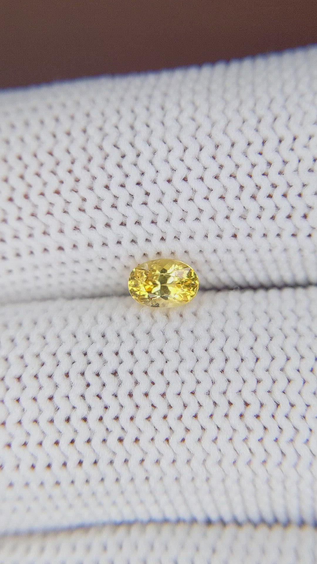 0.45 Ct. Yellow Sapphire from Ceylon (Sri Lanka) Size Video