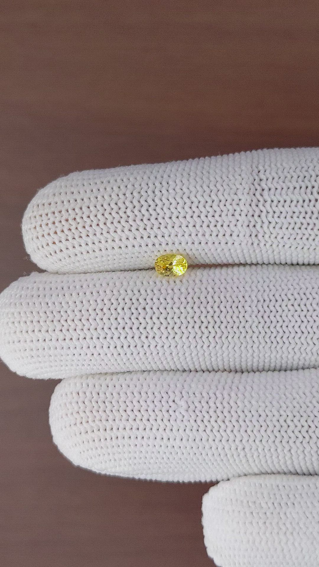 0.45 Ct. Yellow Sapphire from Ceylon (Sri Lanka) Size Video
