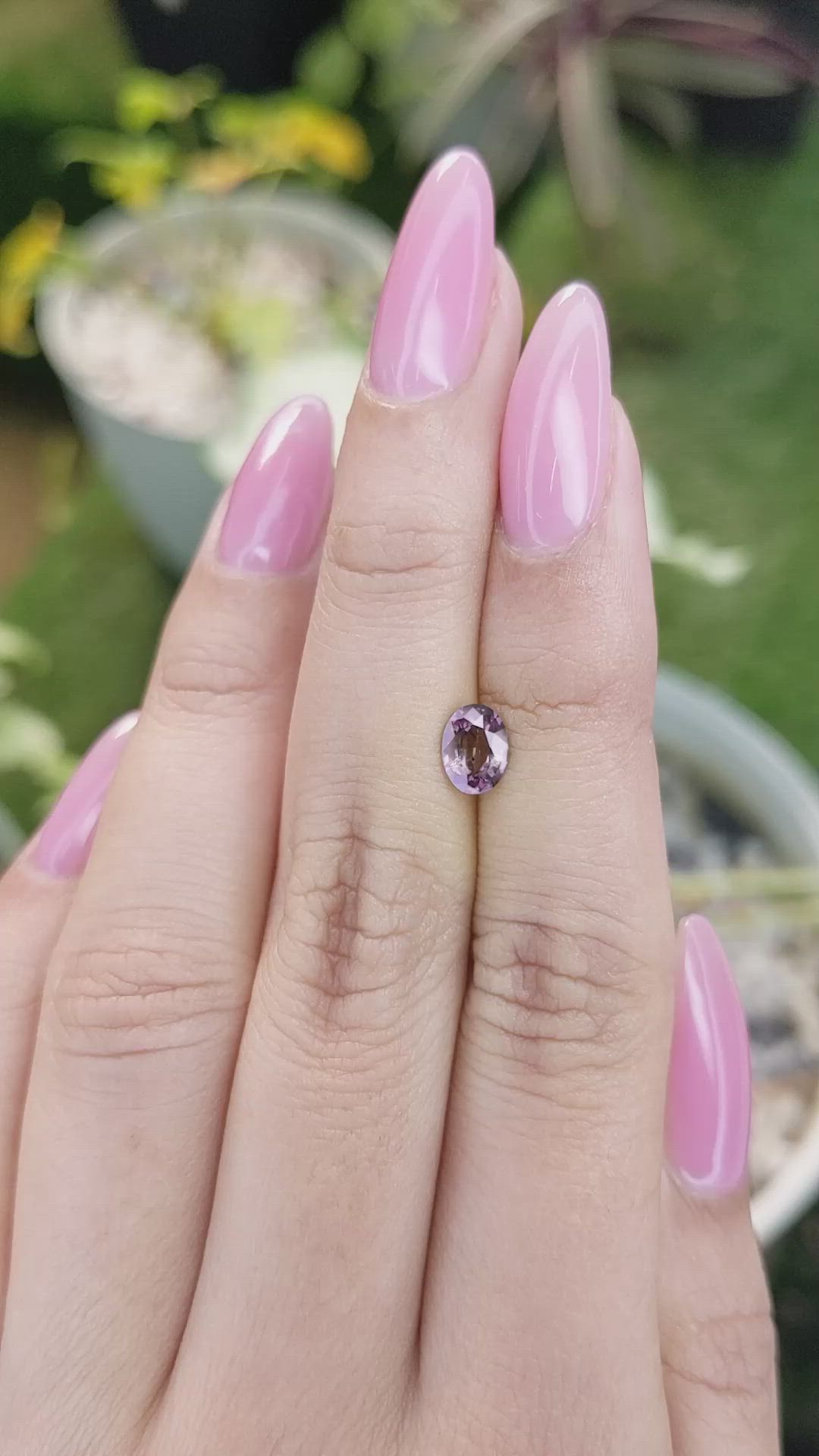 0.82 Ct. Purplish Pink Sapphire from Ceylon (Sri Lanka) Size Video
