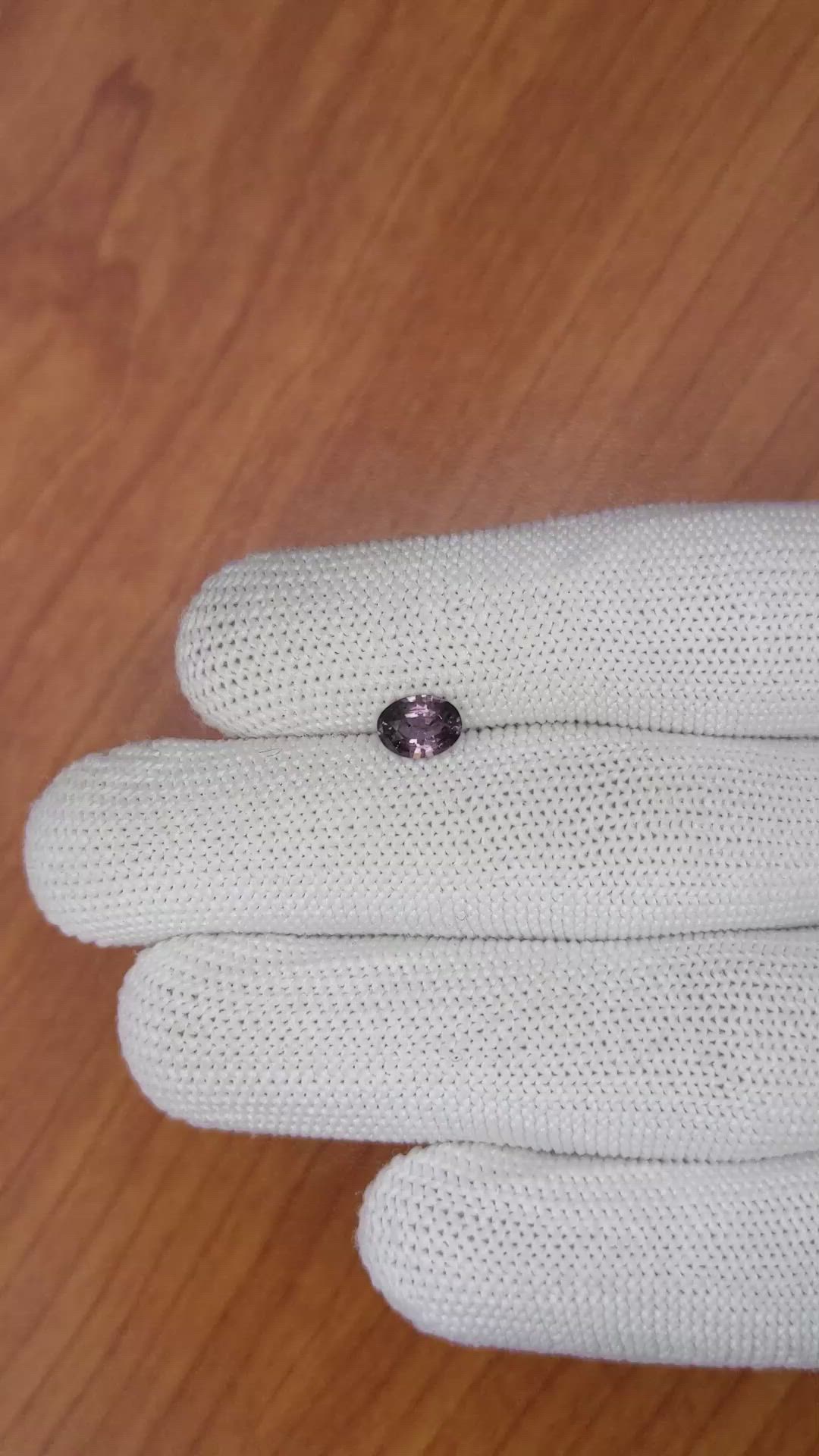 0.82 Ct. Purplish Pink Sapphire from Ceylon (Sri Lanka) Size Video