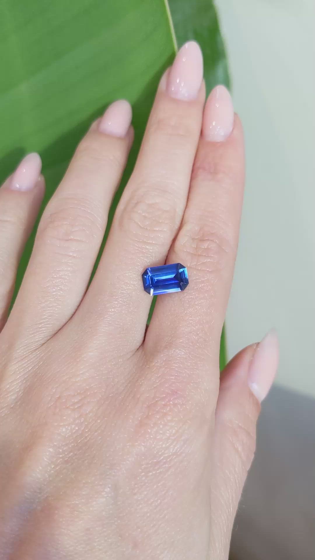 2.43 Ct. Blue Sapphire from Ceylon (Sri Lanka) Size Video