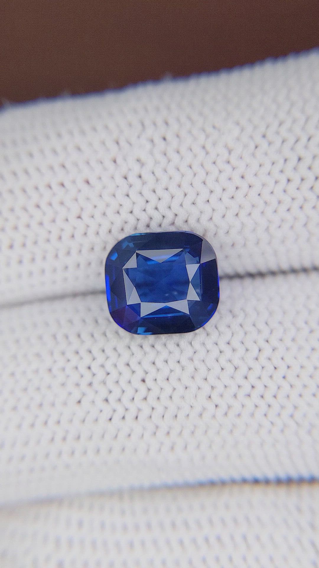 4.05 Ct. Blue Sapphire from Madagascar Size Video