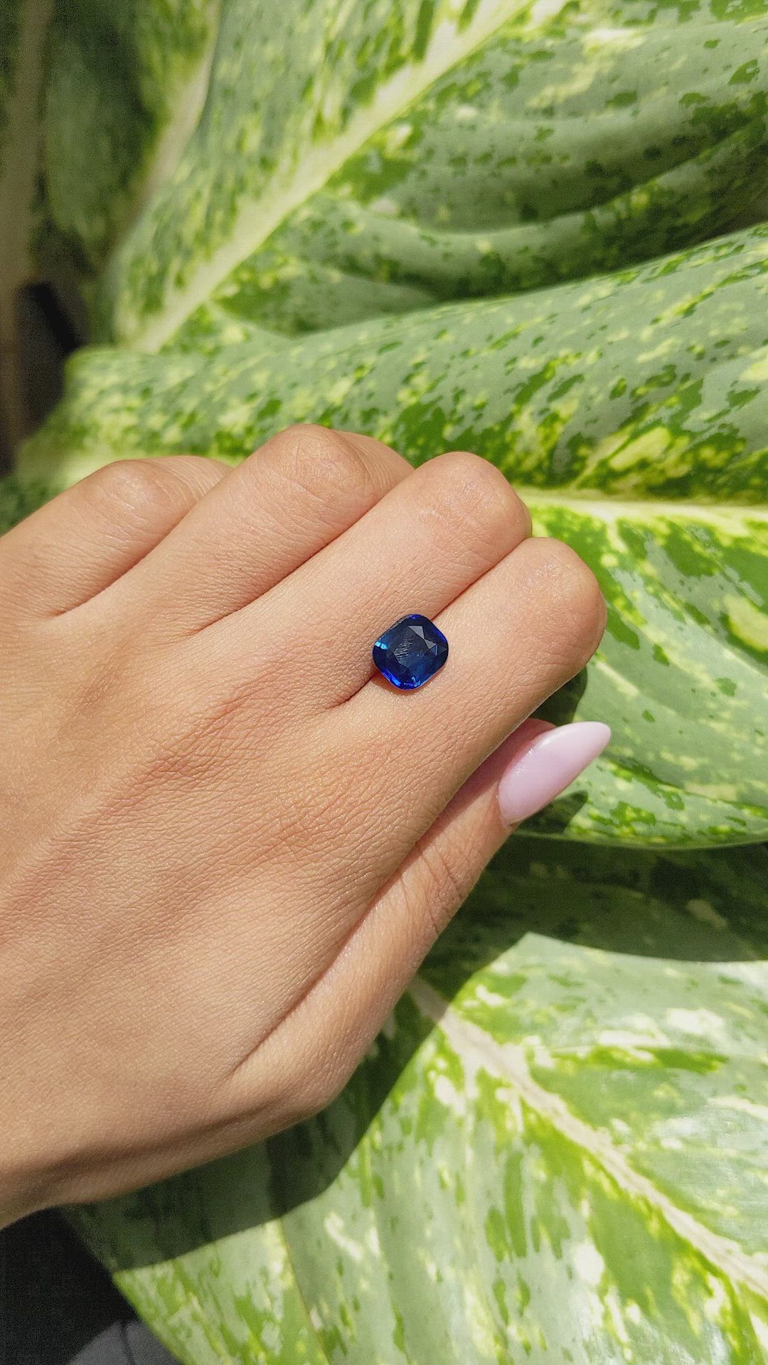 4.05 Ct. Blue Sapphire from Madagascar Size Video