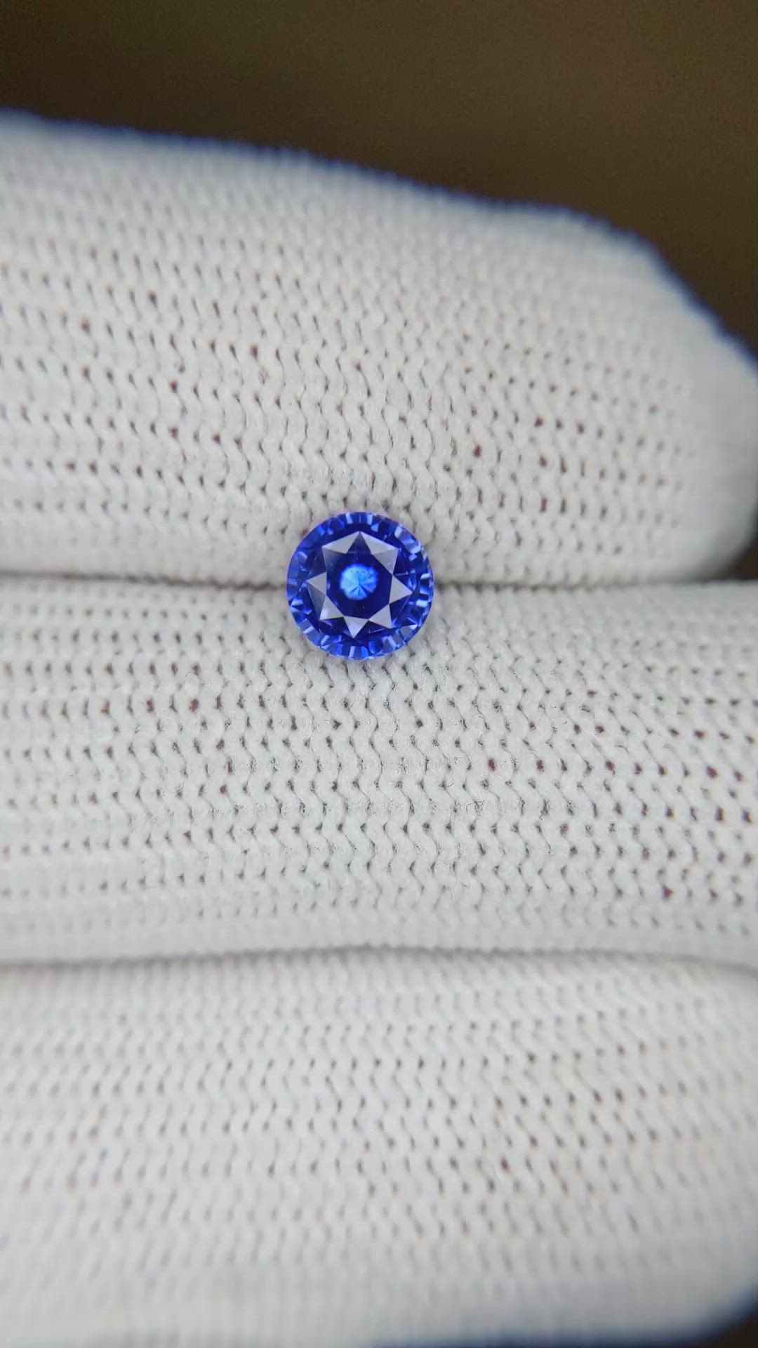 1.08 Ct. Blue Sapphire from Ceylon (Sri Lanka) Size Video