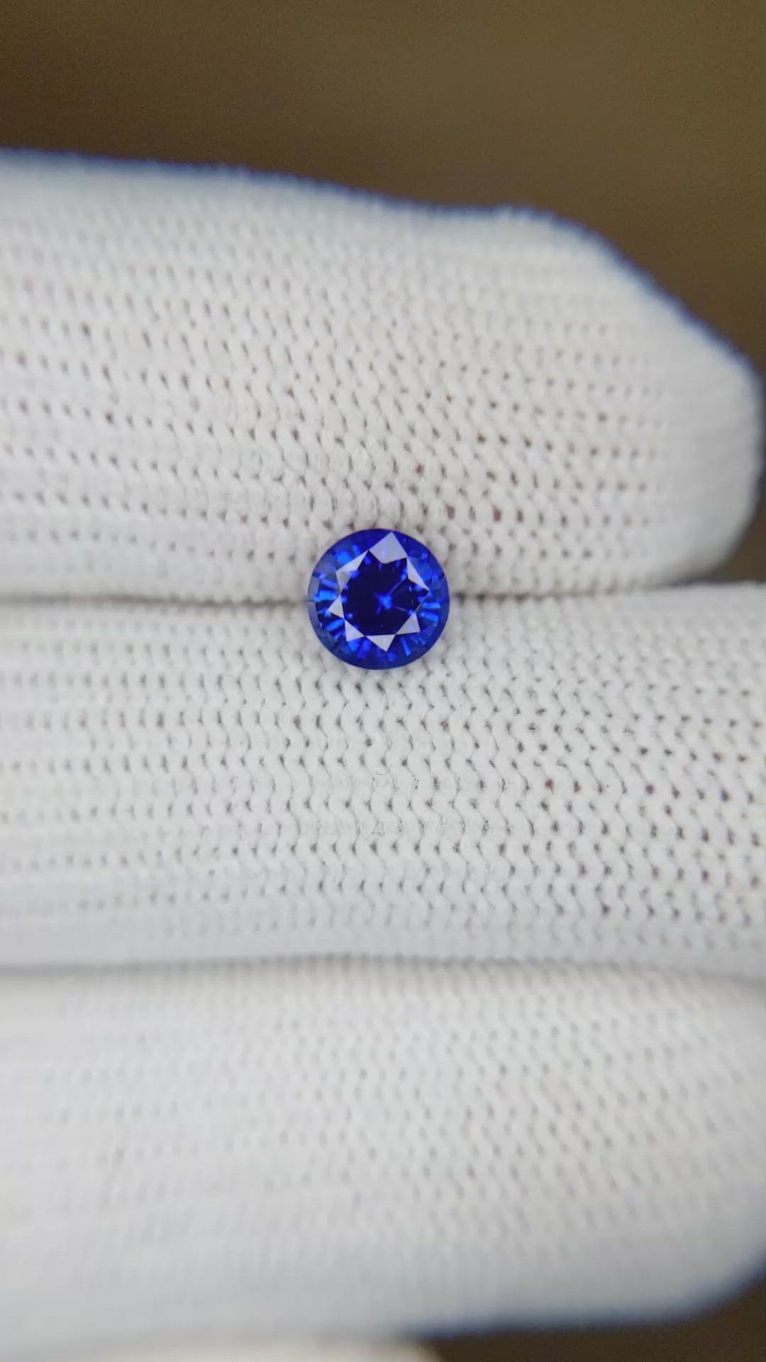 0.88 Ct. Blue Sapphire from Ceylon (Sri Lanka) Size Video