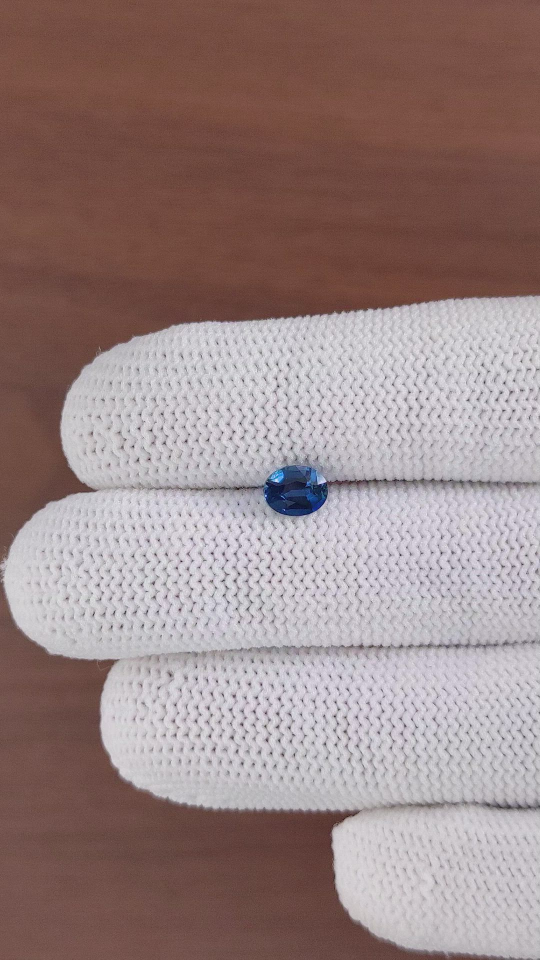 1.00 Ct. Greenish Blue Sapphire from Madagascar Size Video