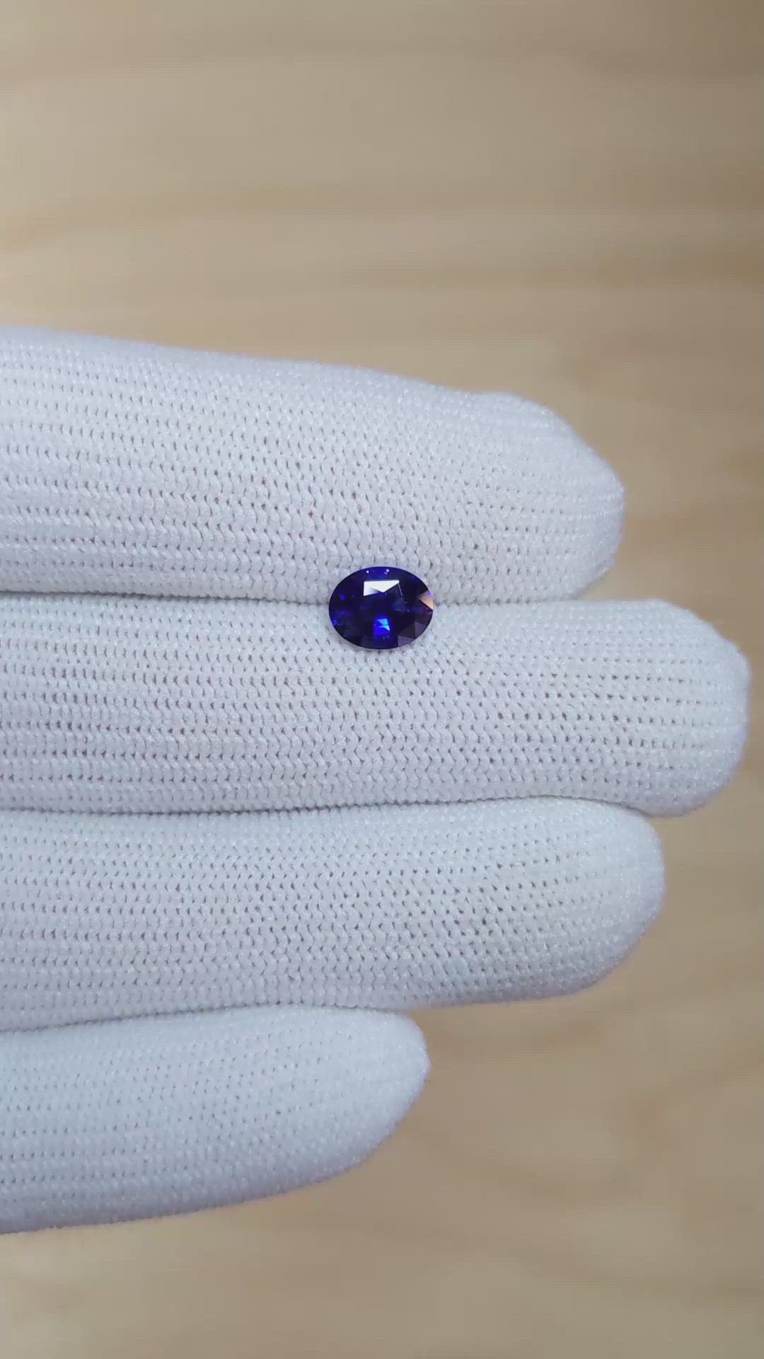 1.28 Ct. Blue Sapphire from Ceylon (Sri Lanka) Size Video