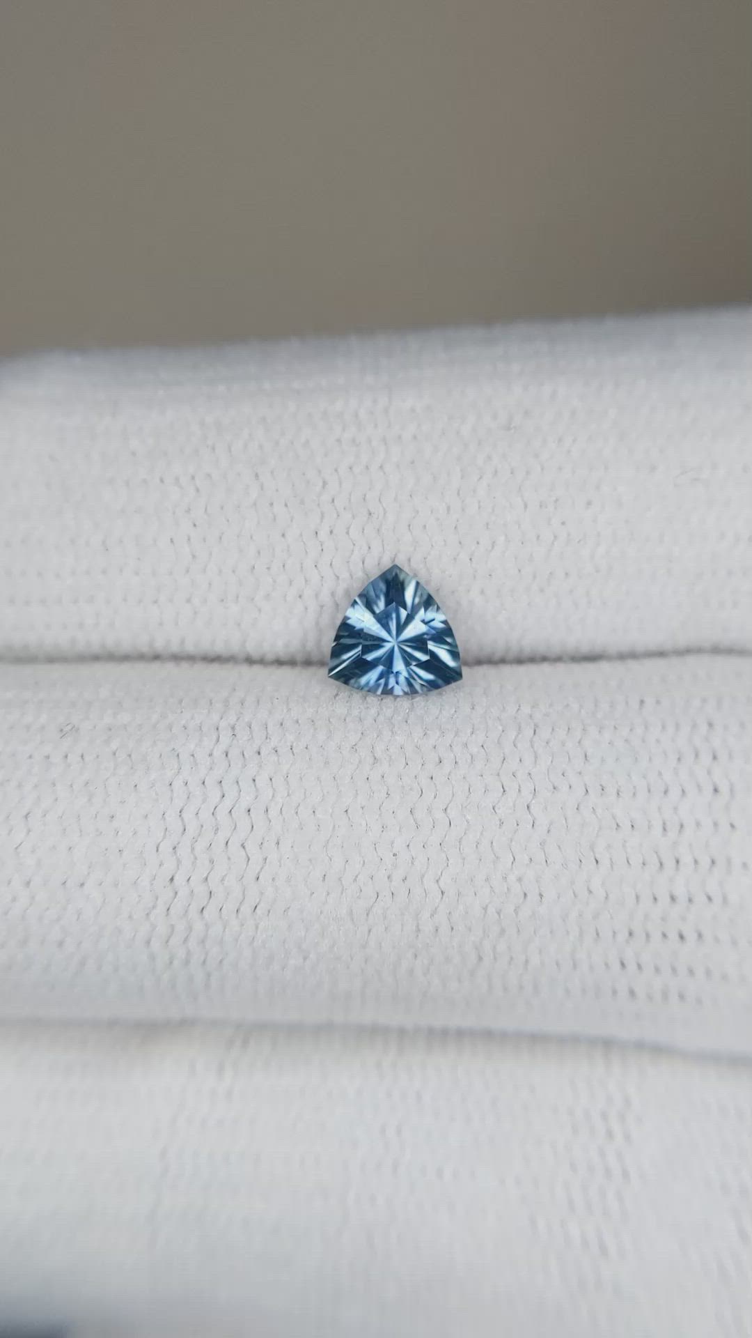 0.50 Ct. Blue Sapphire from Montana Size Video