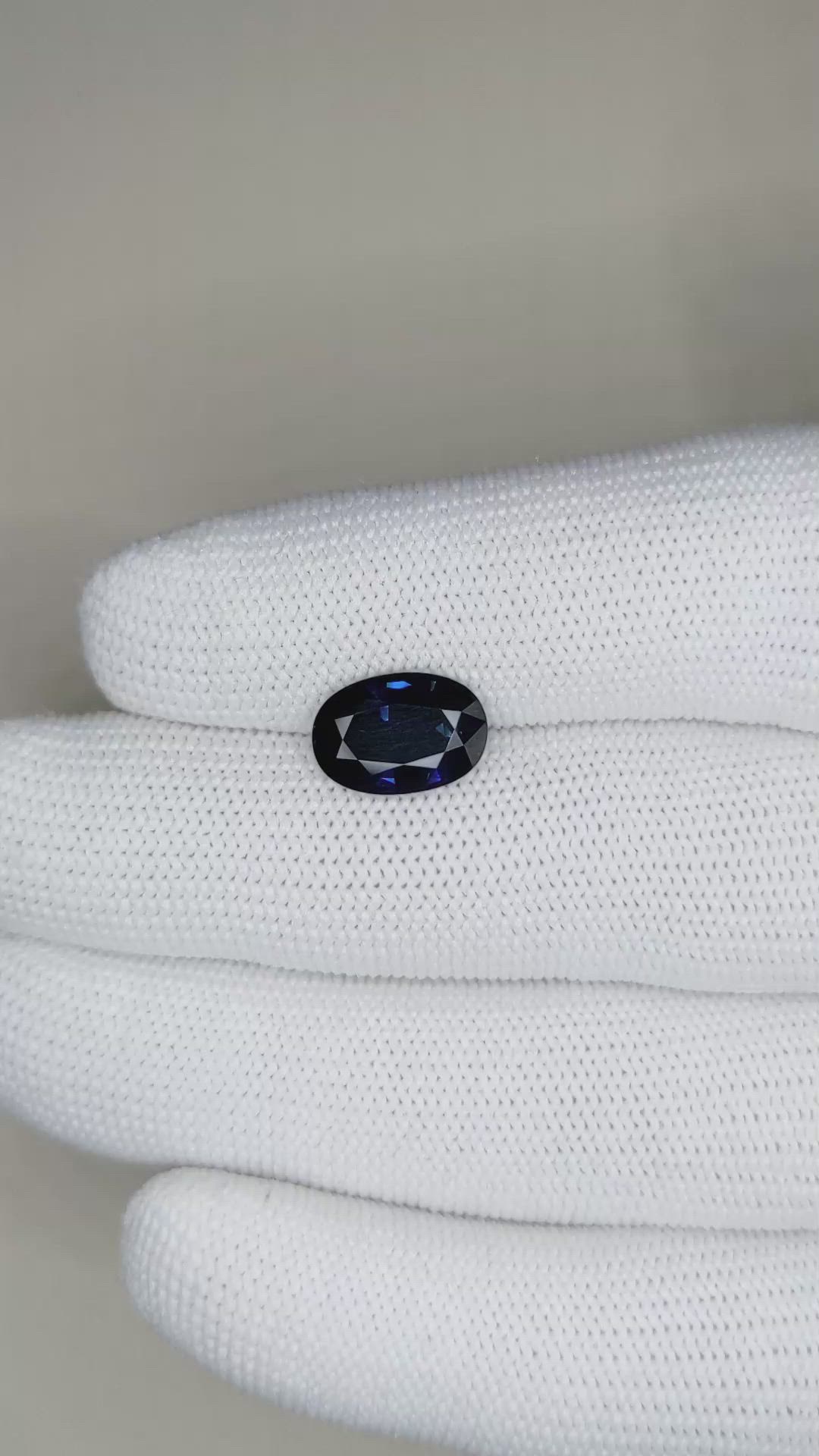3.83 Ct. Blue Sapphire from Australia Size Video